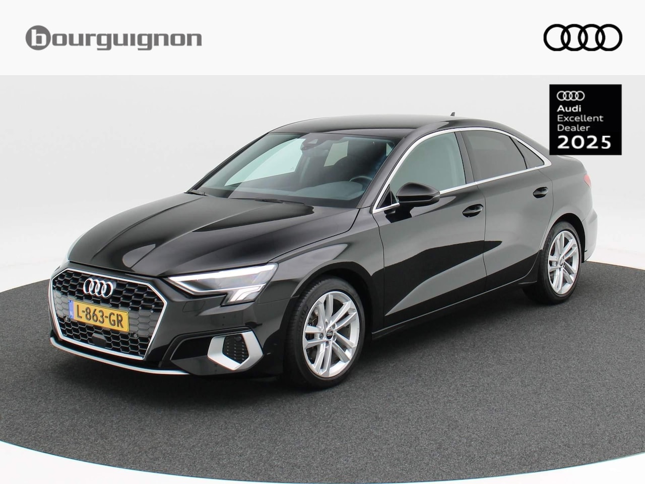 Audi A3 Limousine - 35 TFSi | 150 Pk | Automaat | Business edition | Full LED | Navigatie | 17 Inch | Sportsto - AutoWereld.nl