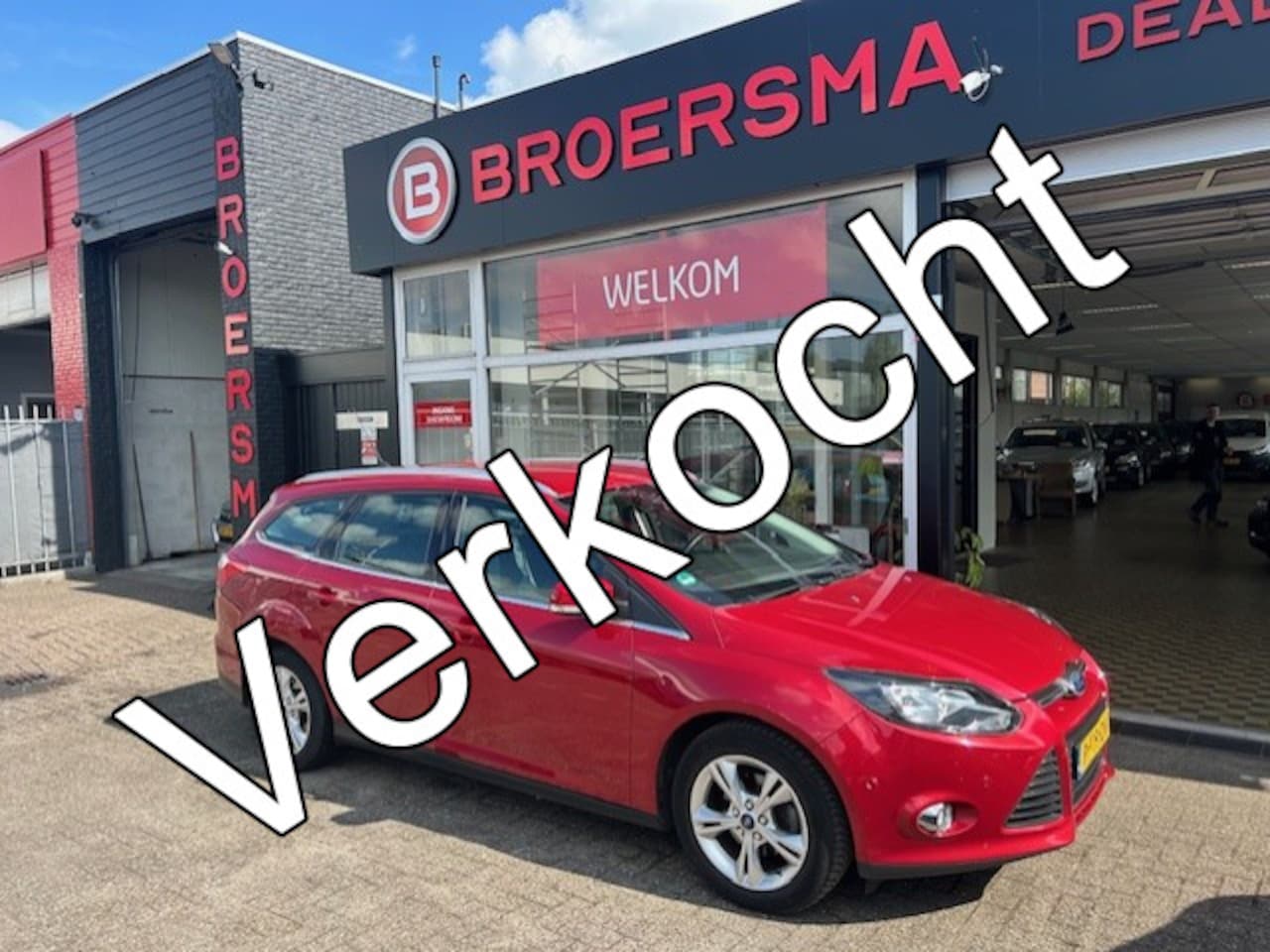 Ford Focus Wagon - 1.0 EcoBoost Titanium DEALERONDERHOUDEN  * APK  MAART 2026 * - AutoWereld.nl