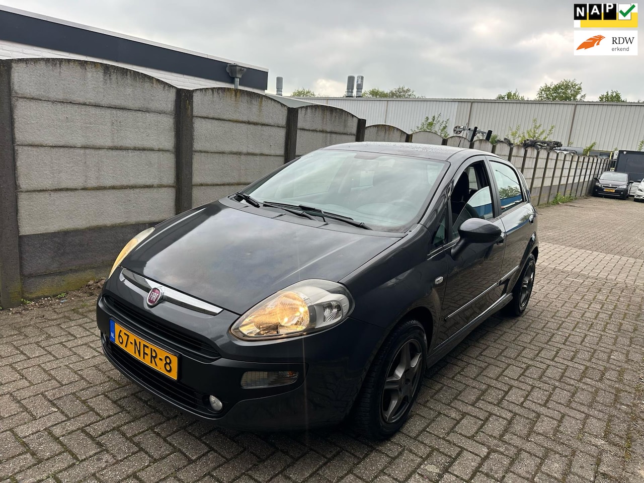 Fiat Punto Evo - 1.3 M-Jet Dynamic AIRCO/ LM VELGEN! - AutoWereld.nl