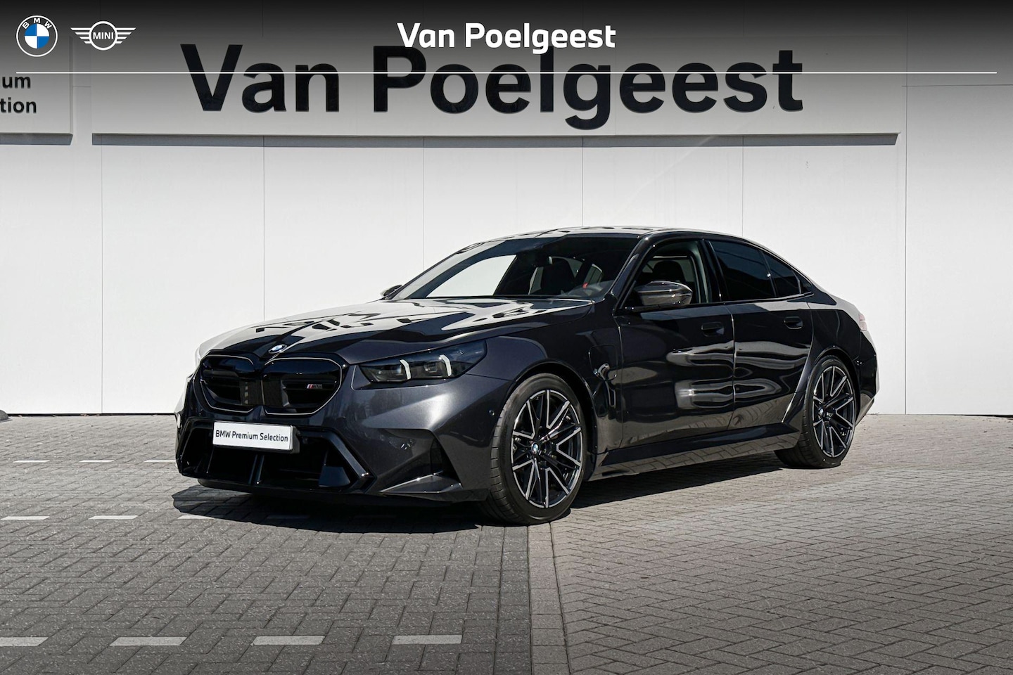 BMW M5 - Sedan | Comfort Pack | Driving Assistant Professional | Carbon Pack inclusief Carbon Dak - AutoWereld.nl