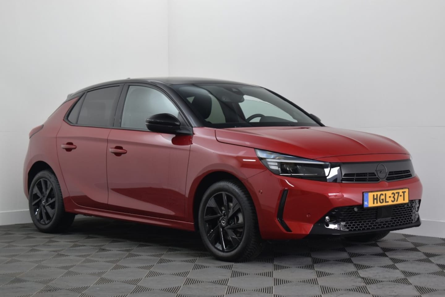 Opel Corsa - 1.2 Turbo 100PK GS-Line  Panodak 5-DRS - AutoWereld.nl