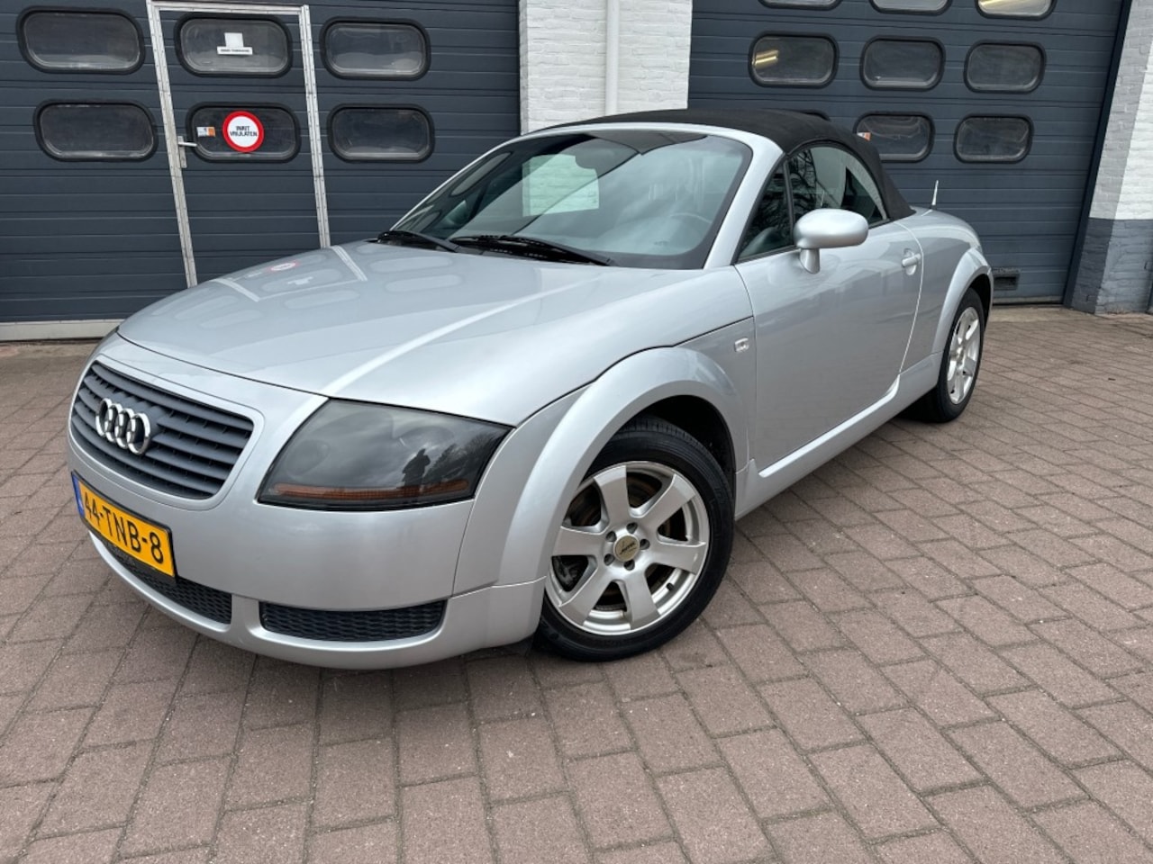 Audi TT - 1.8 5V Turbo Leer Clima Stoelverwarming - AutoWereld.nl