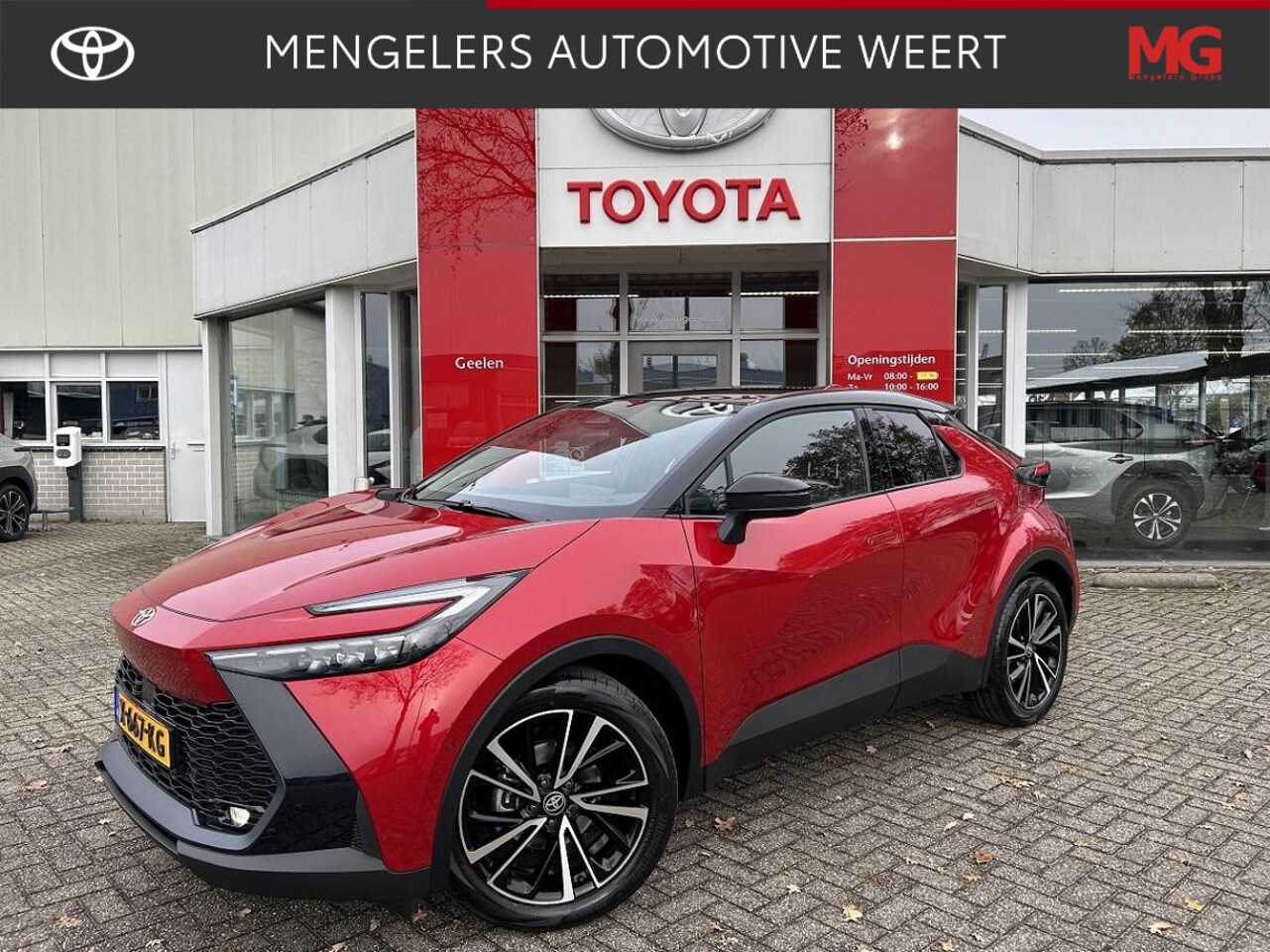 Toyota C-HR - 1.8 Hybrid Executive Panoramadak, Head up display - AutoWereld.nl