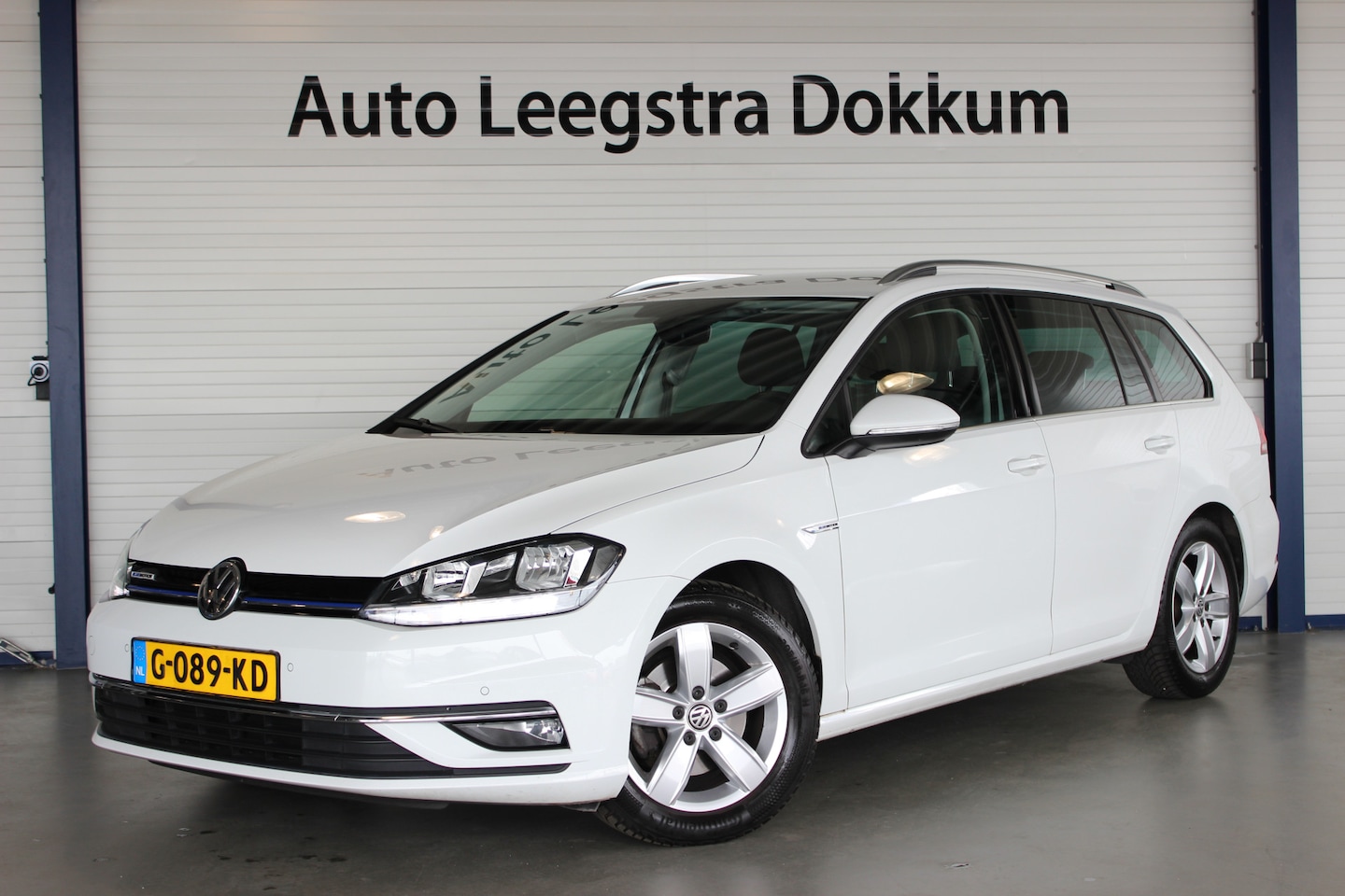 Volkswagen Golf Variant - 1.5 TSI Highline Afn. Trekhaak | Virtual Cockpit | Camera | Carplay | Navi | Clima | Adapt - AutoWereld.nl