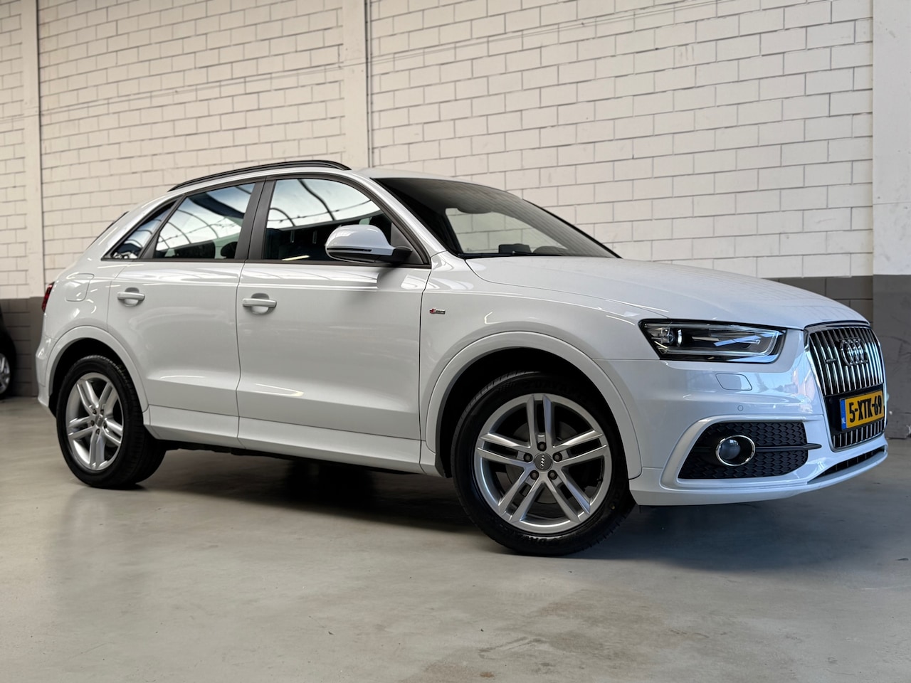 Audi Q3 - 2.0 TFSI quattro Sport Edition S-Line - AutoWereld.nl