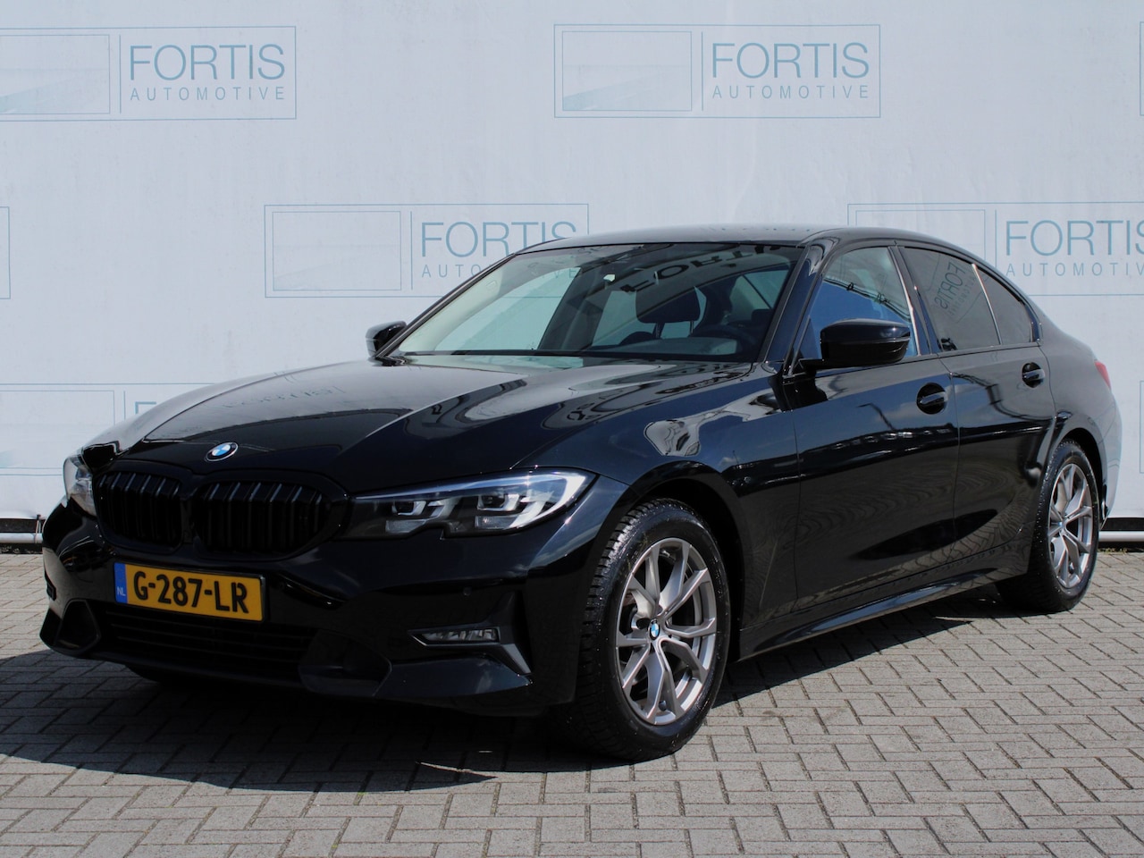 BMW 3-serie - 320i Executive Edition NL AUTO | STOELVERW | CARPLAY | - AutoWereld.nl