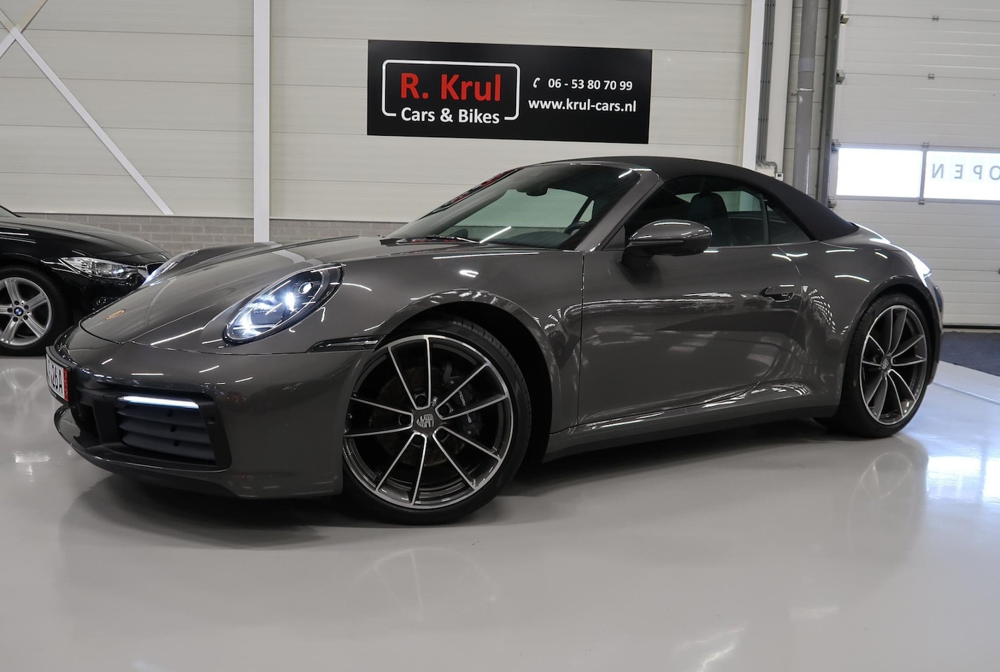 Porsche 911 Cabrio - 3.0 Carrera 992 Bose 360 Camera Sportuitlaat PASM Sport-Chrono 21 inch Approved garantie 1 - AutoWereld.nl