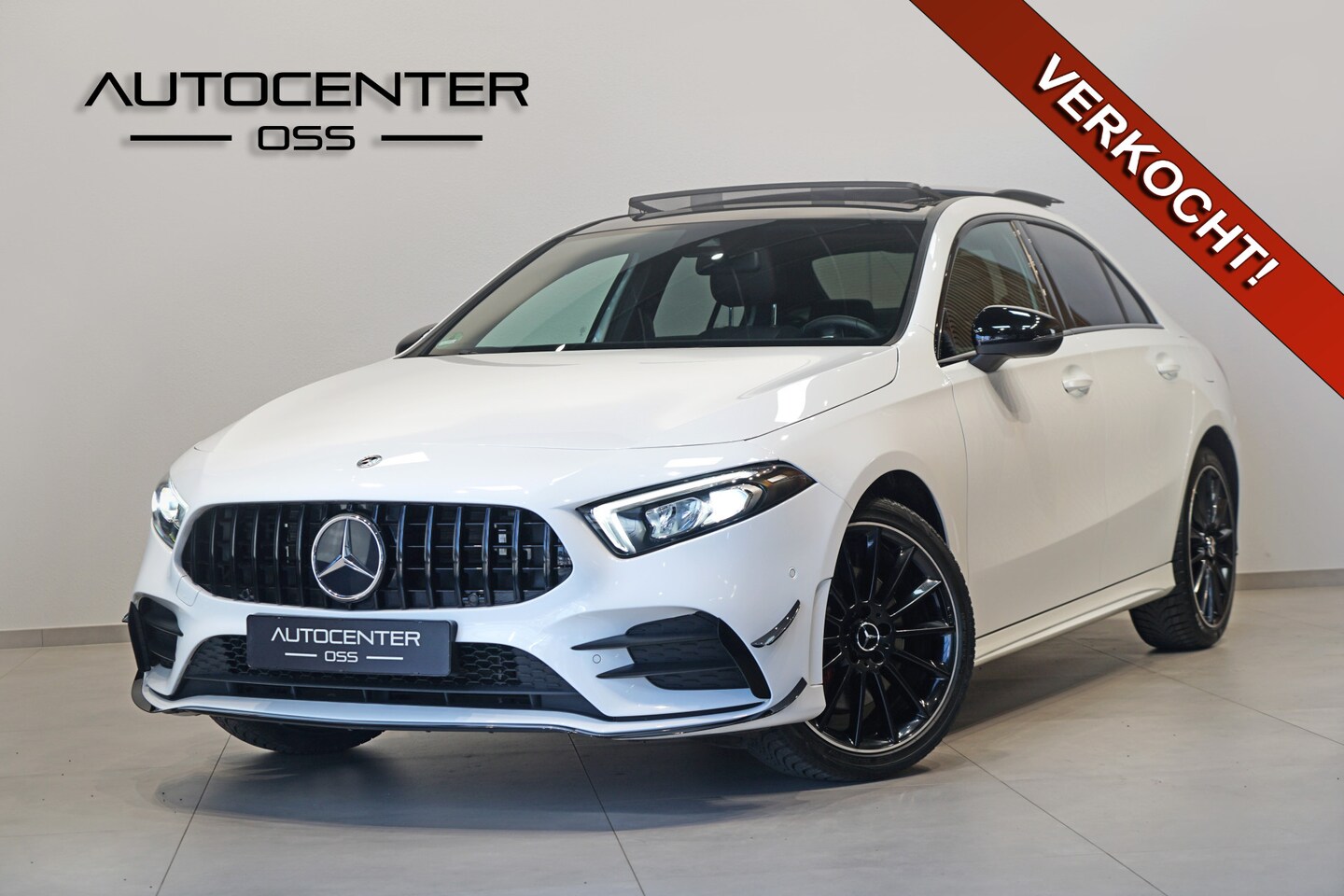 Mercedes-Benz A-klasse - 250 e AMG A35 ✅ PANO ✅ SFEER ✅ 19" ✅ NIGHT ✅ MBUX ✅ CAMERA ✅ NAVI - AutoWereld.nl