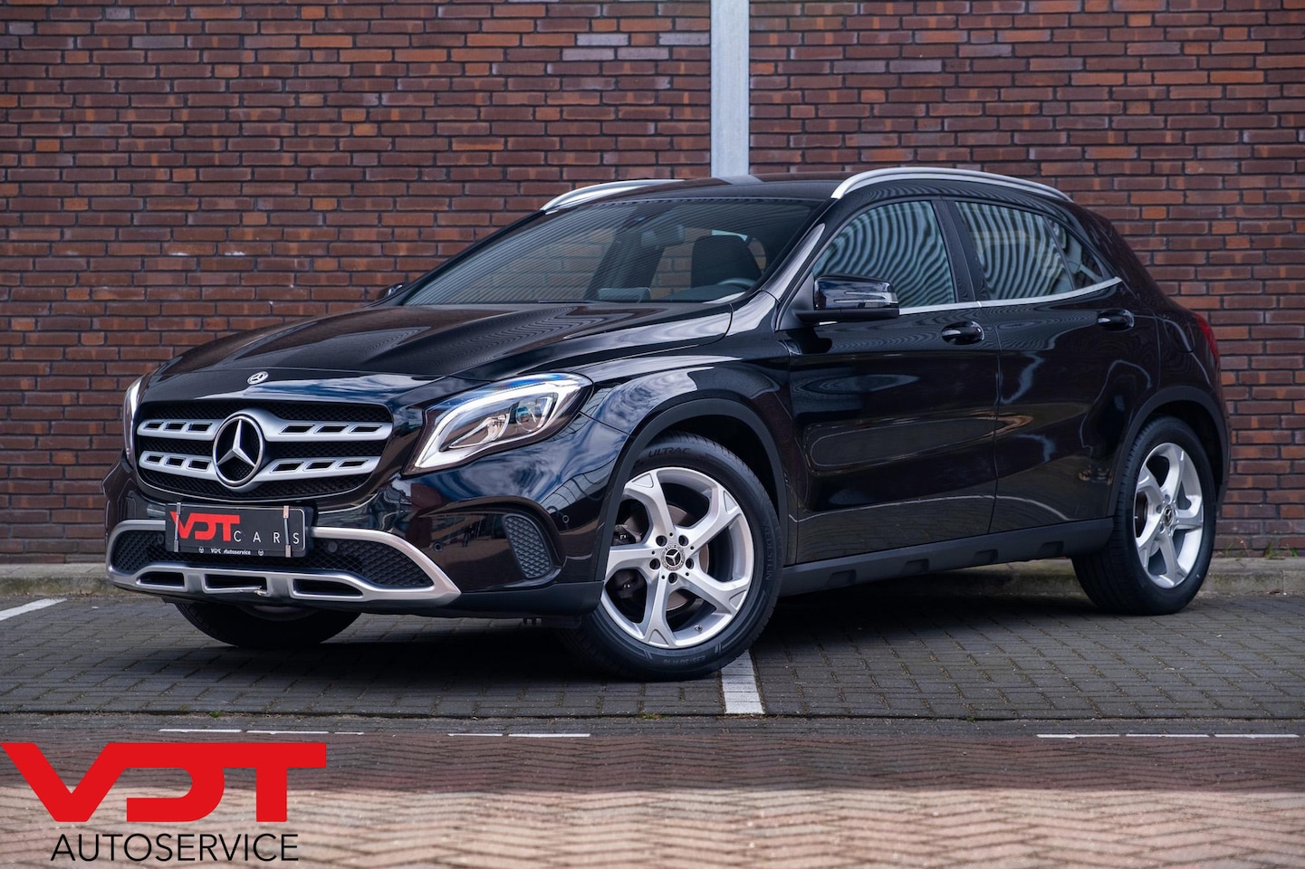 Mercedes-Benz GLA-Klasse - 180 d Premium Plus|keurige auto! - AutoWereld.nl