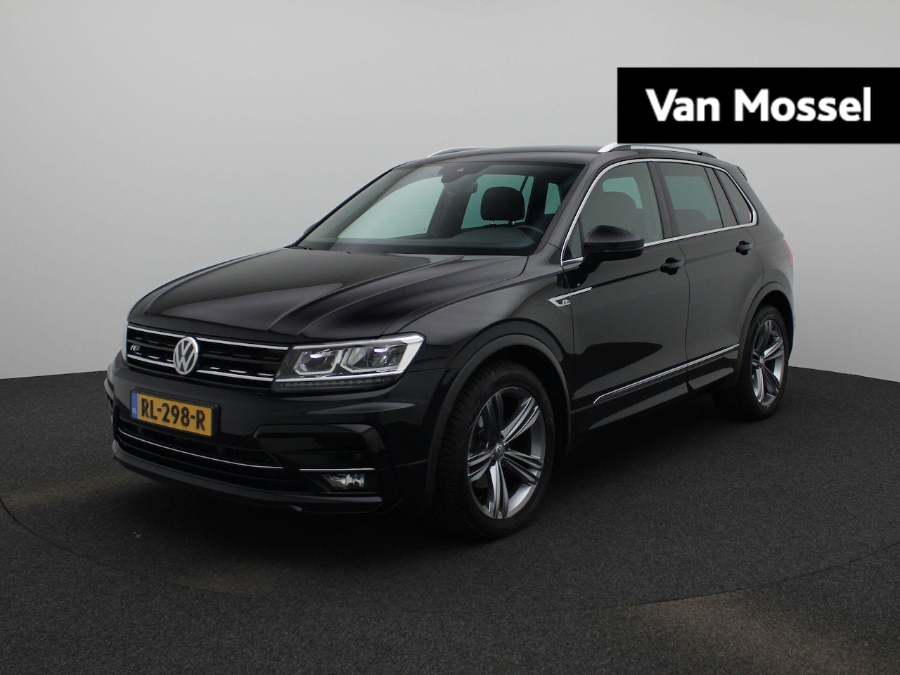 Volkswagen Tiguan - 1.4 TSI Comfortline Business R 125 PK | Navigatie | Airco | Apple carplay | Cruise control - AutoWereld.nl