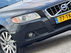Volvo V70 - 1.6 T4 Limited Edition Automaat - Titanium Grey/Beige leder - Chique