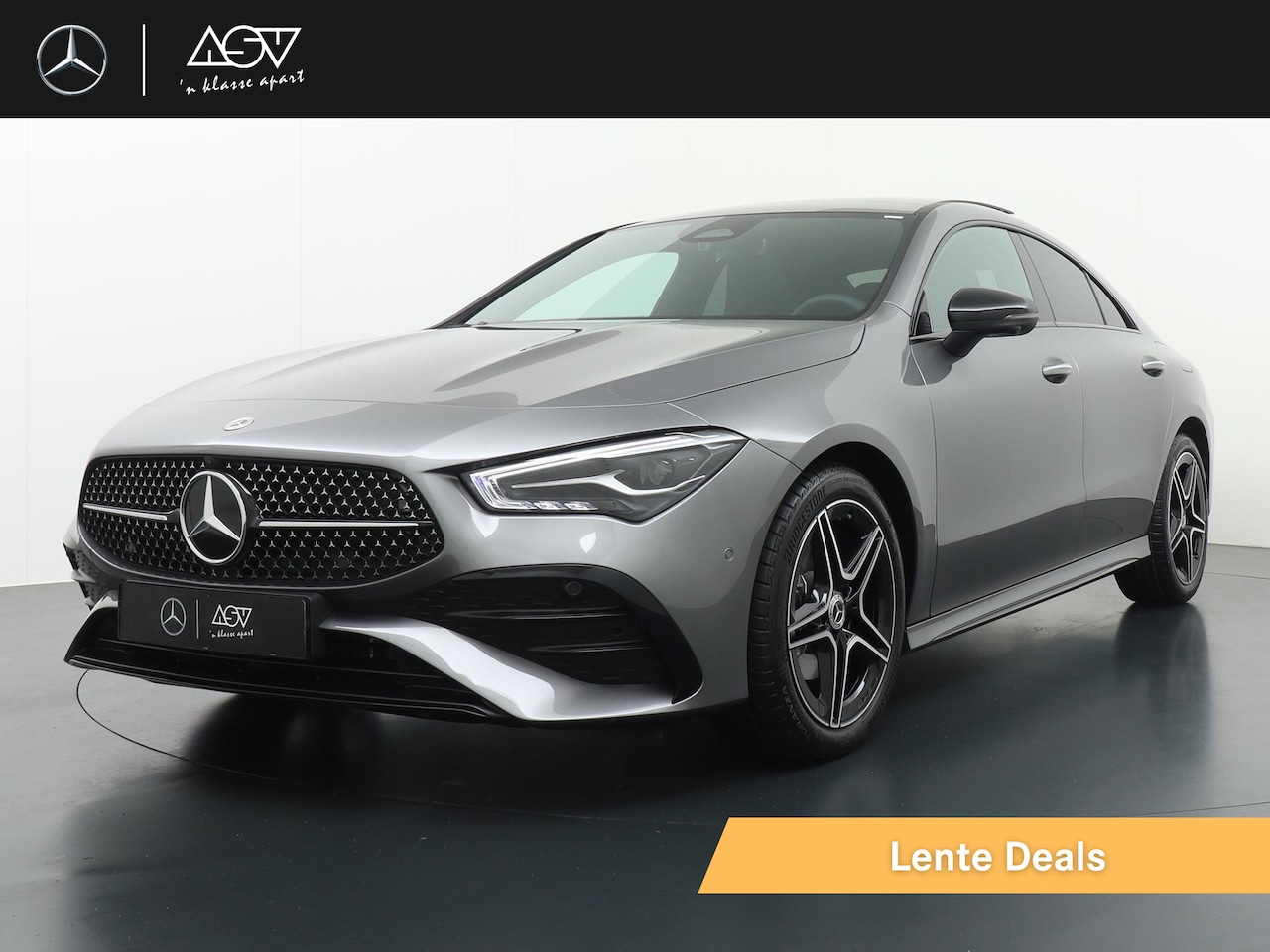 Mercedes-Benz CLA-Klasse - 180 AMG Line | Panorama - Schuifdak | 360° Camera | Nightpakket | DAB+ Radio | Sfeerverlic - AutoWereld.nl