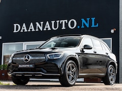 Mercedes-Benz GLC-klasse - GLC300e 4MATIC AMG Line Pano Camera Trekhaak