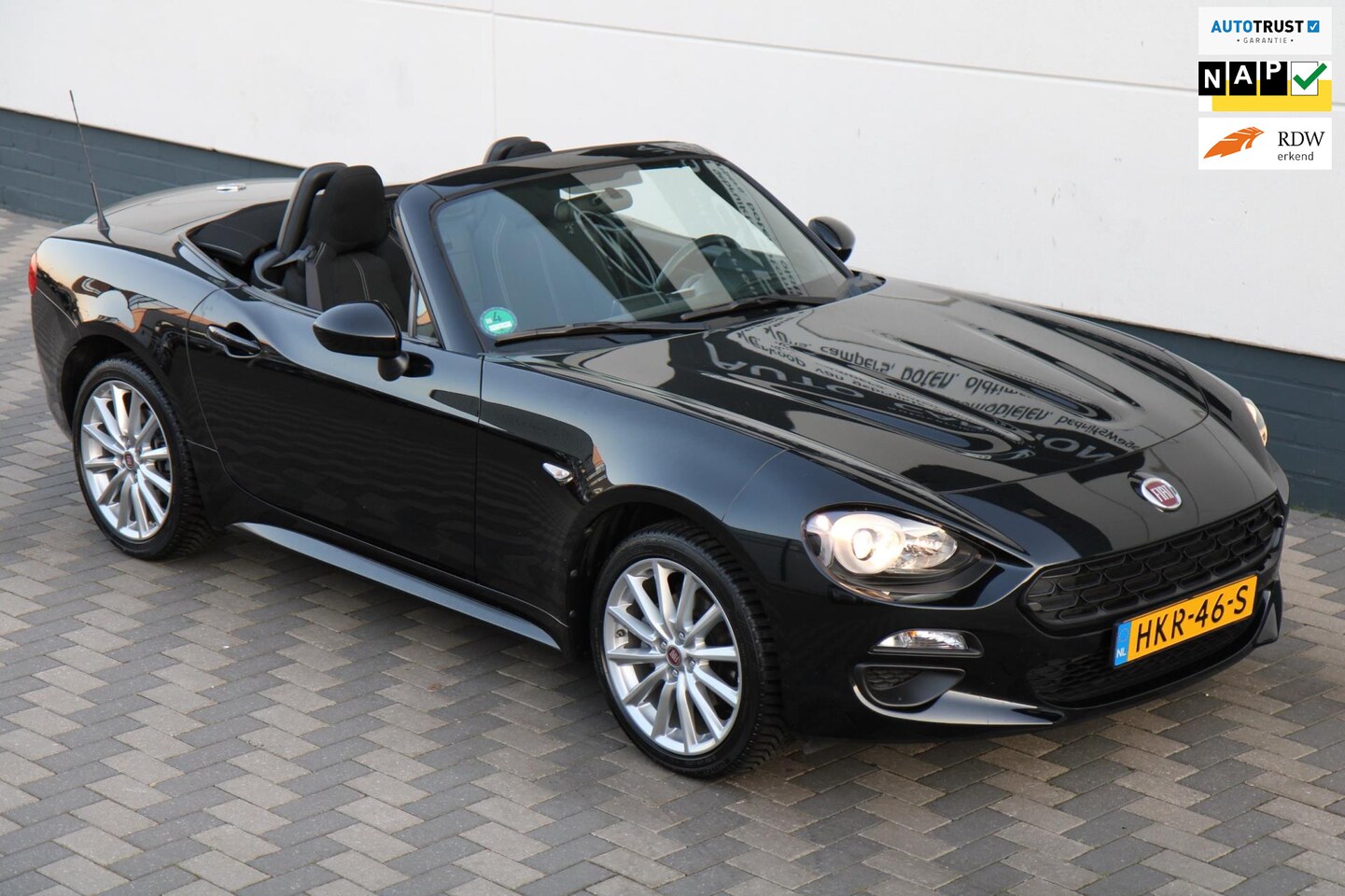 Fiat 124 Spider - 1.4 MultiAir Turbo Cruise Unieke KM-stand !! - AutoWereld.nl