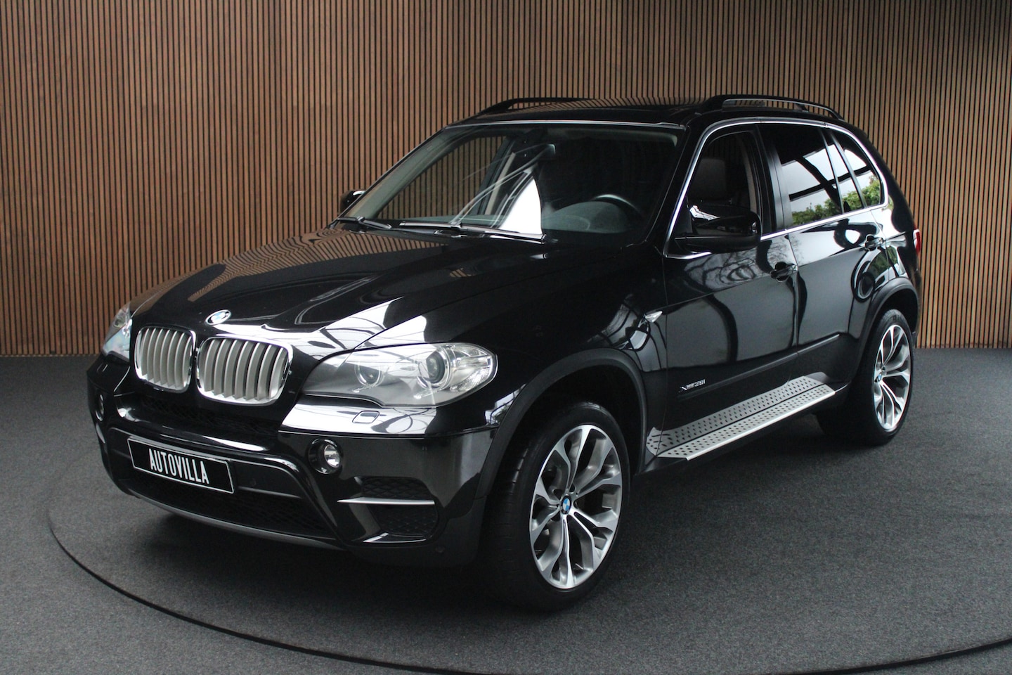 BMW X5 - xDrive35i Panodak Leer Navi Camera Elektr. achterklep Stoelen met memory Softclose Climate - AutoWereld.nl