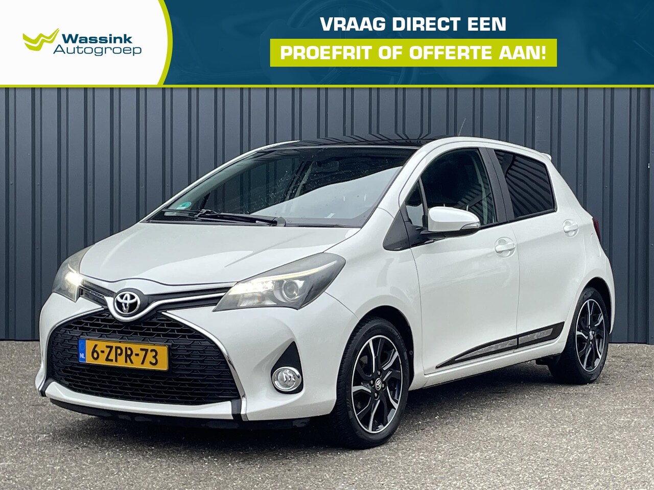 Toyota Yaris - 1.3 VVT-i 99pk 5D Dynamic Camera | Navigatie | All Seasons - AutoWereld.nl