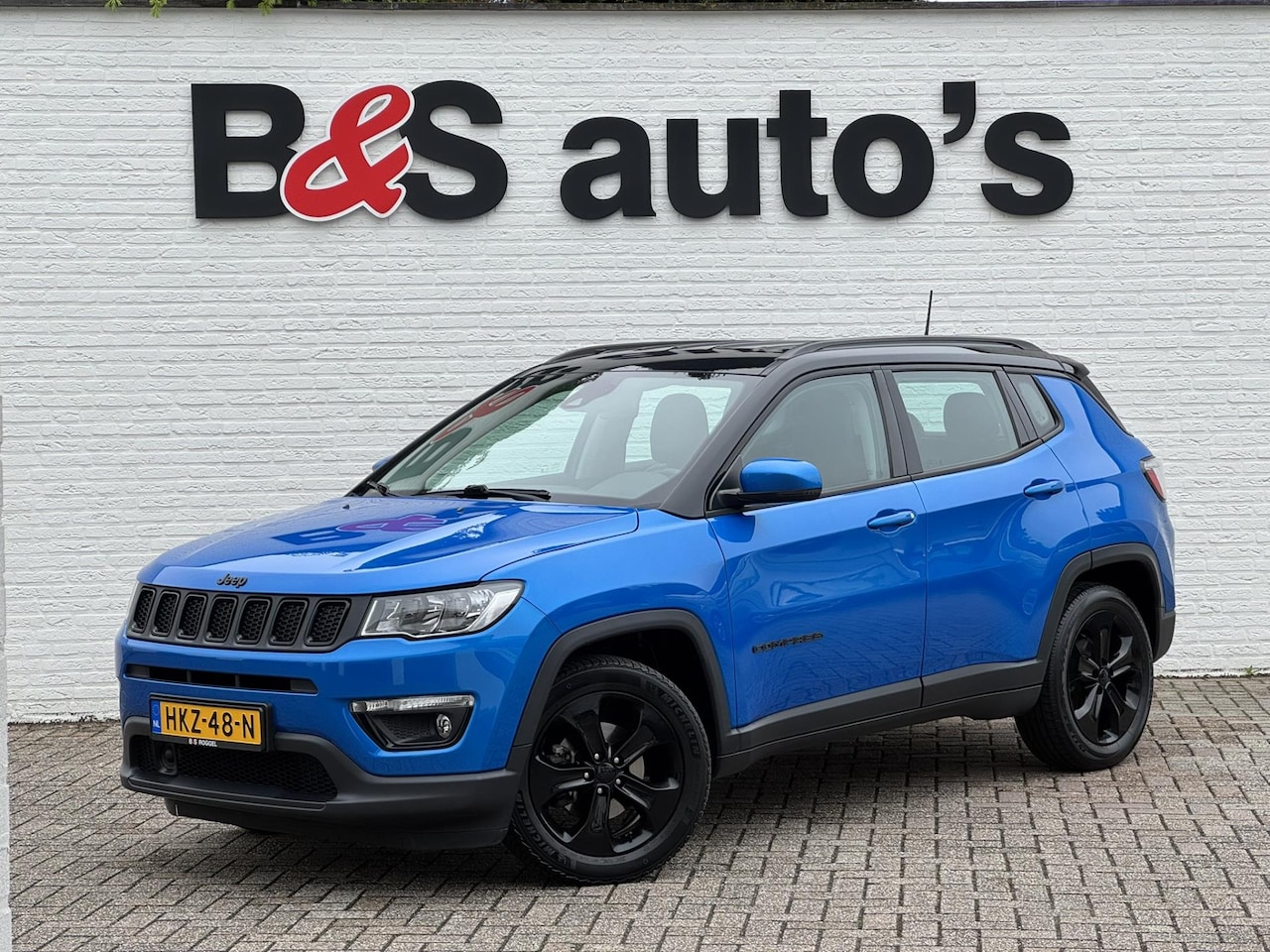 Jeep Compass - 1.4 MultiAir Sport Cruise control Climate control Apple / Android DAB Achteruitrijcamera - AutoWereld.nl