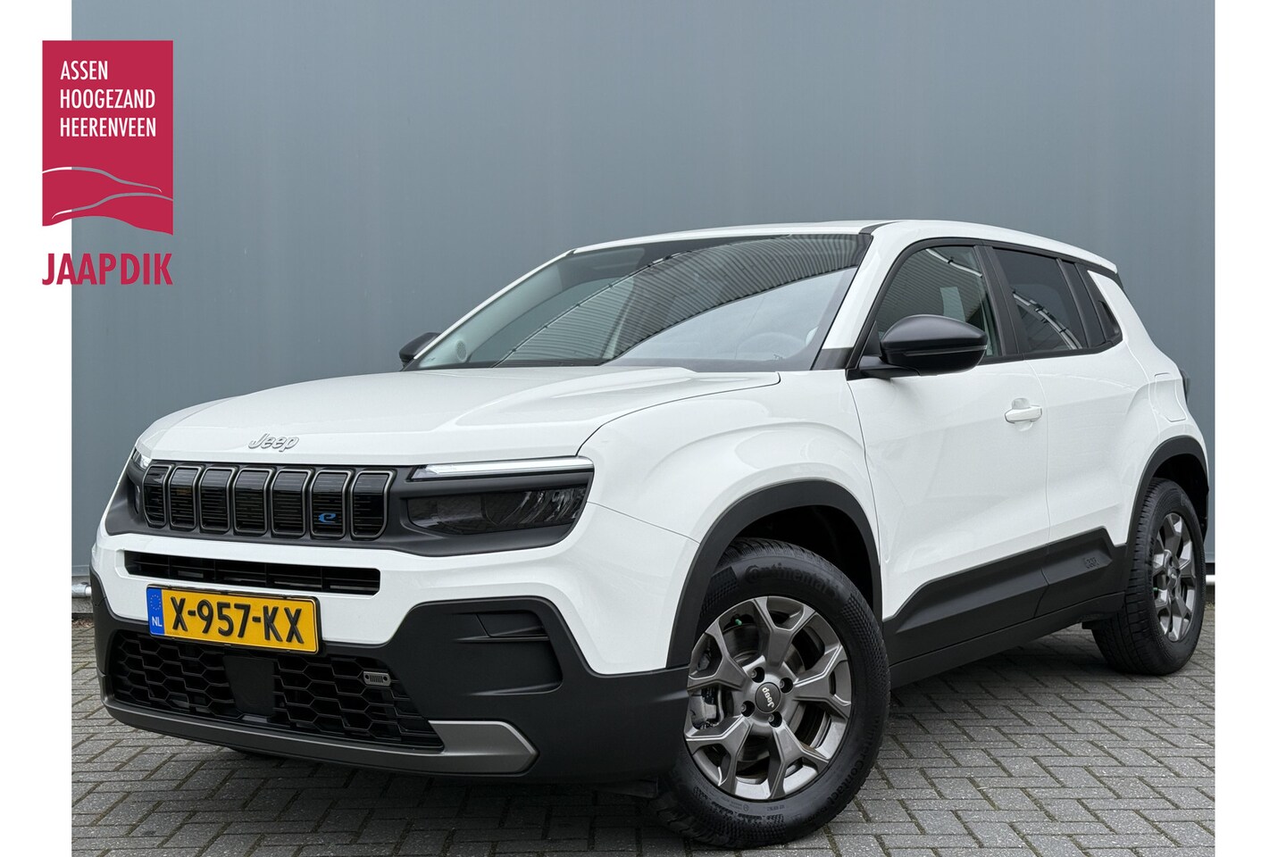 Jeep Avenger - BWJ 29-12-23! Longitude 54 kWh AIRCO / ANDROID AUTO / APPLE CARPLAY / PARKEERSENSOREN ACHT - AutoWereld.nl