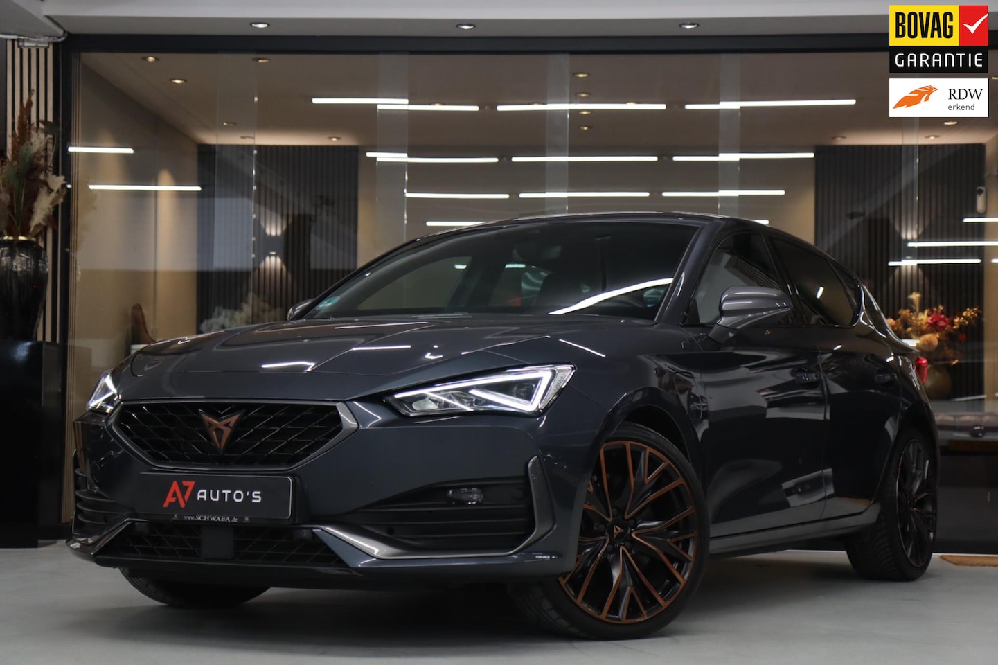 CUPRA Leon - 1.4 e-Hybrid VZ Performance /STOELV/SFEERV/CARPLAY/CAM/VOL - AutoWereld.nl