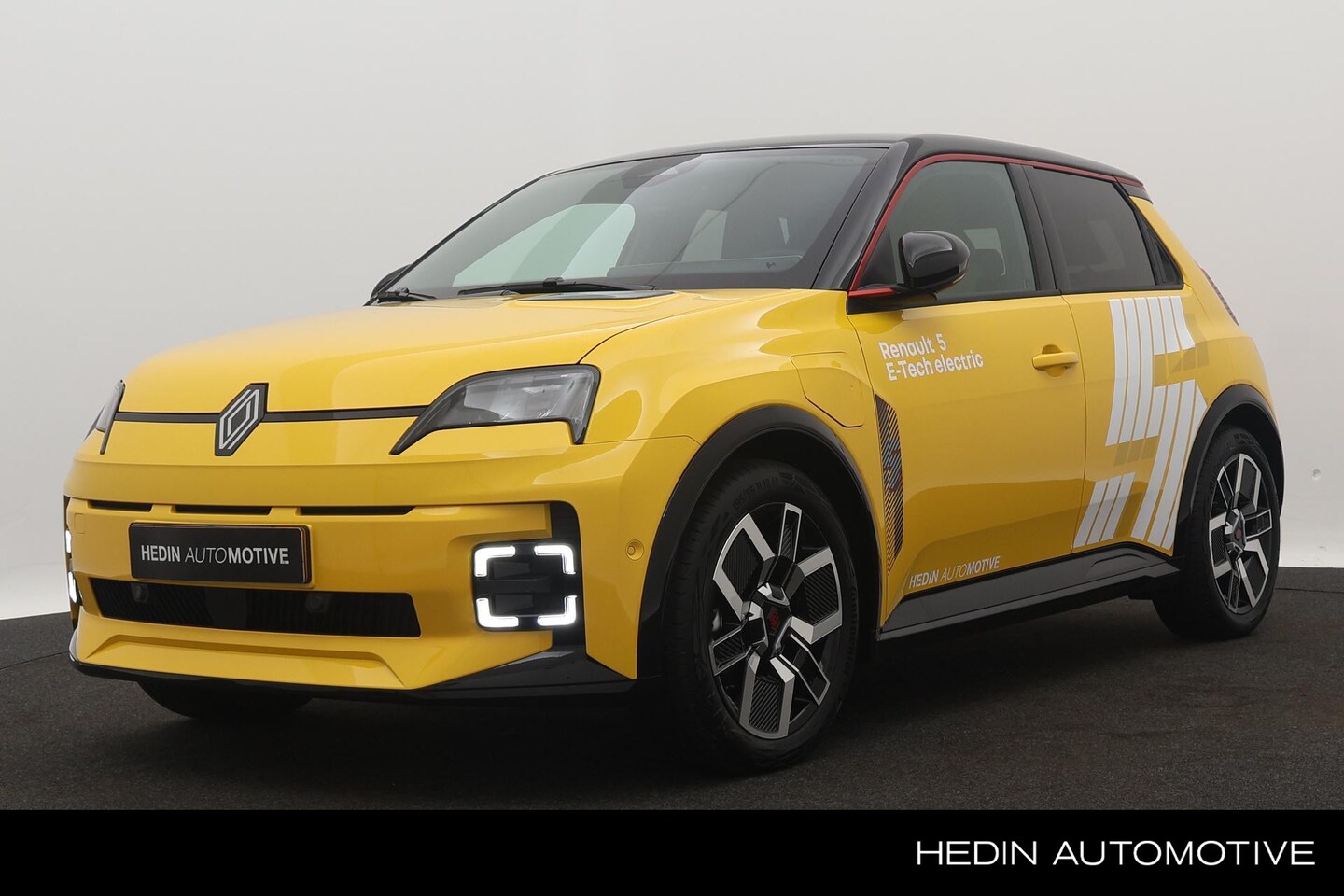 Renault 5 - comfort range iconic cinq 52 kWh (Wordt geleverd indien nieuwe demostratie Renault 5 binne - AutoWereld.nl