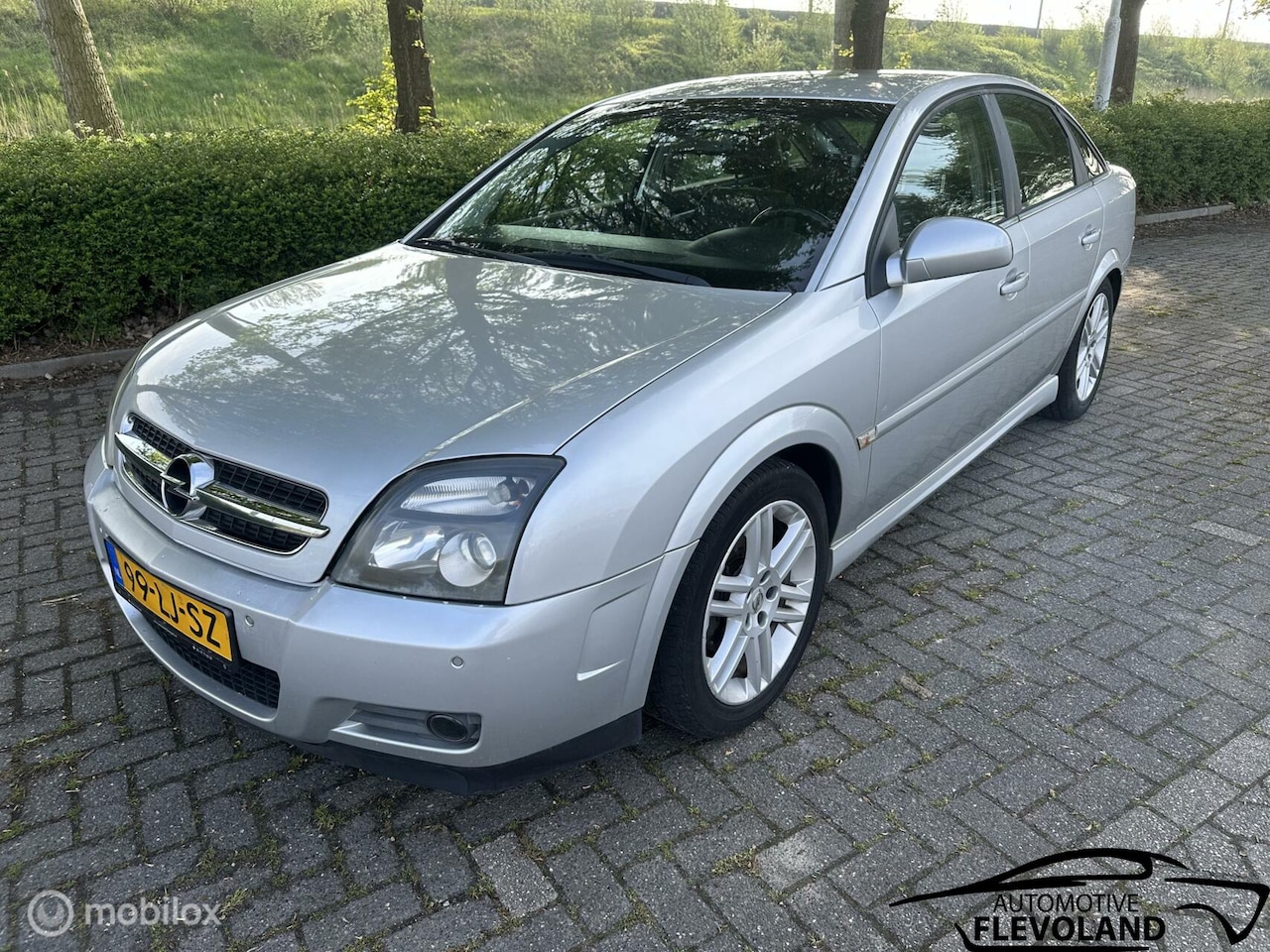 Opel Vectra GTS - 2.2-16V 2.2-16V,Automaat,Airco,NL Geleverd, Trekhaak - AutoWereld.nl