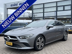 Mercedes-Benz CLA-klasse Shooting Brake - 180 D 2.0 Business Solution Luxury Navigatie Trekhaak Panoramadak Elek. Stoelen Leer Stoel