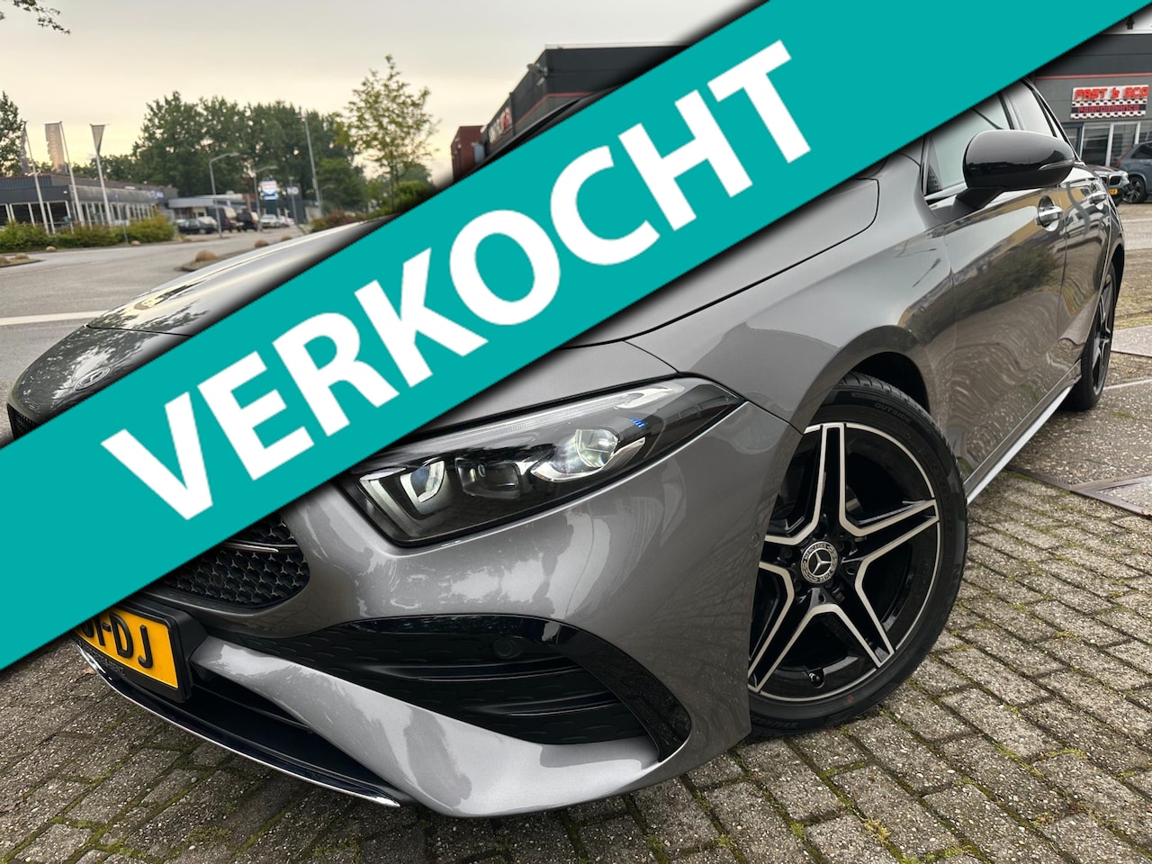 Mercedes-Benz A-klasse - 200 AMG HYBRID FACE+ 2023 NAP LEER-ALCANTARA VOL-LUXE - AutoWereld.nl
