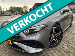 Mercedes-Benz A-klasse - 200 AMG HYBRID FACE+ 2023 NAP LEER-ALCANTARA VOL-LUXE