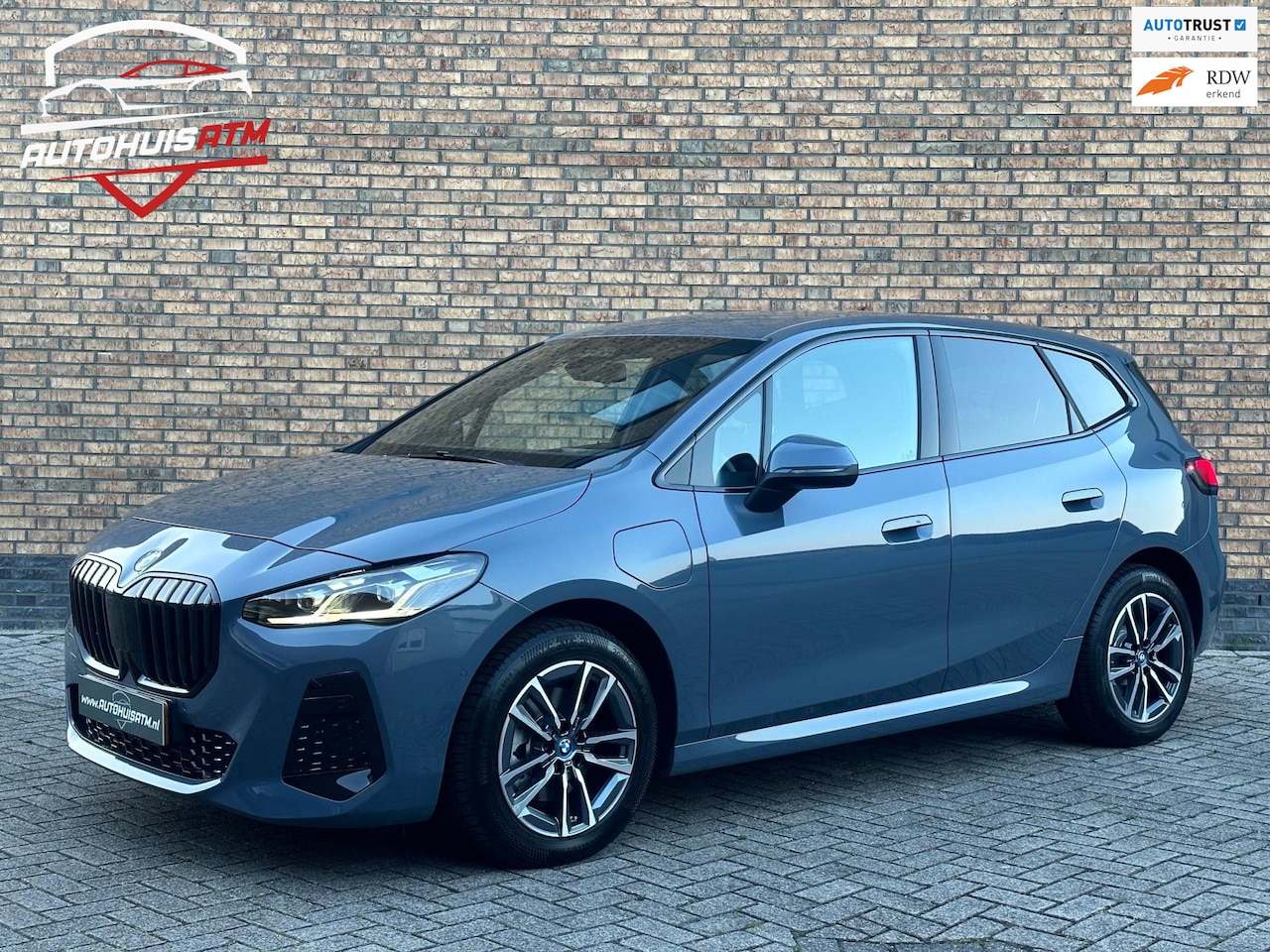 BMW 2-serie Active Tourer - 225e xDrive M Pakket Acc Trek Stoelvw Alarm Trekhaak - AutoWereld.nl