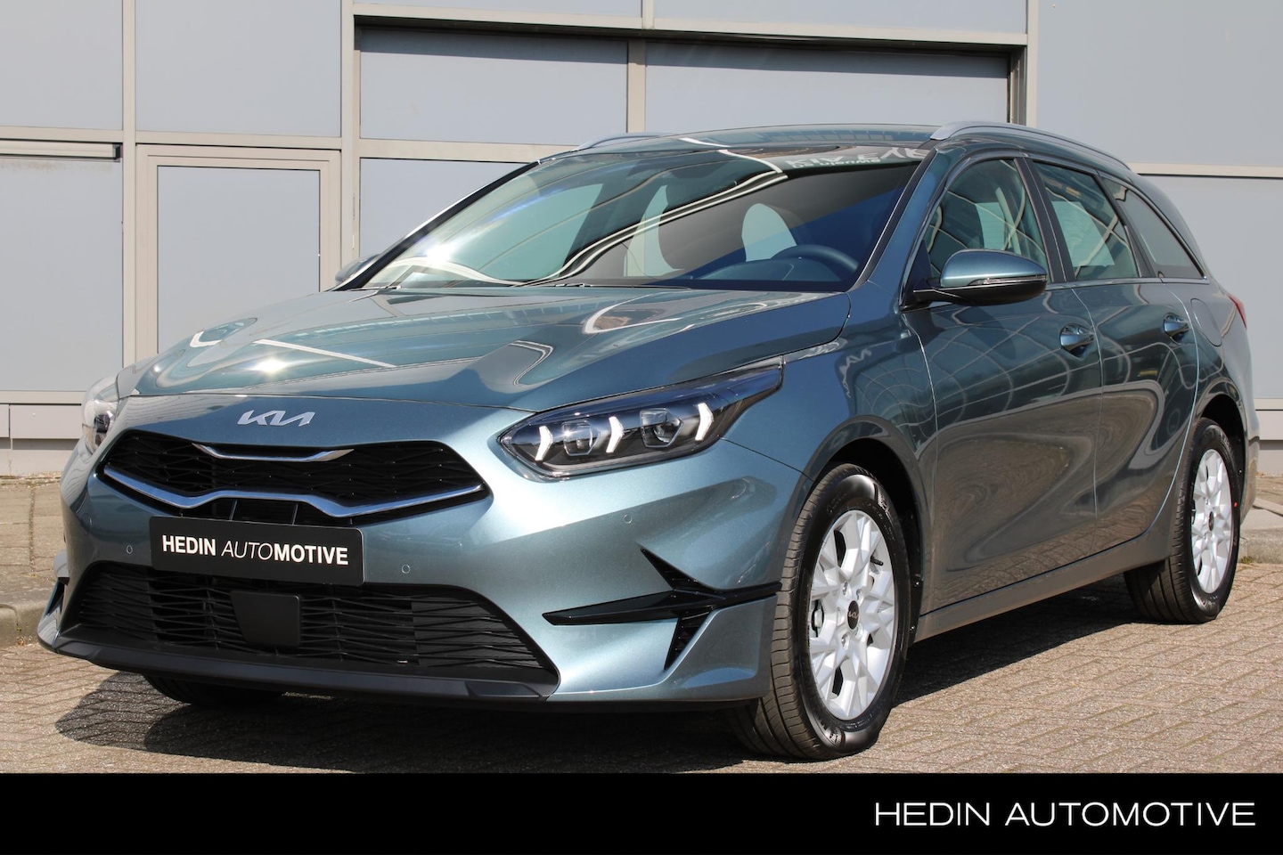 Kia Cee'd Sportswagon - Ceed 1.5 T-GDi 140PK DynamicLine | DIRECT LEVERBAAR! | Navigatie | Camera | Climate contro - AutoWereld.nl