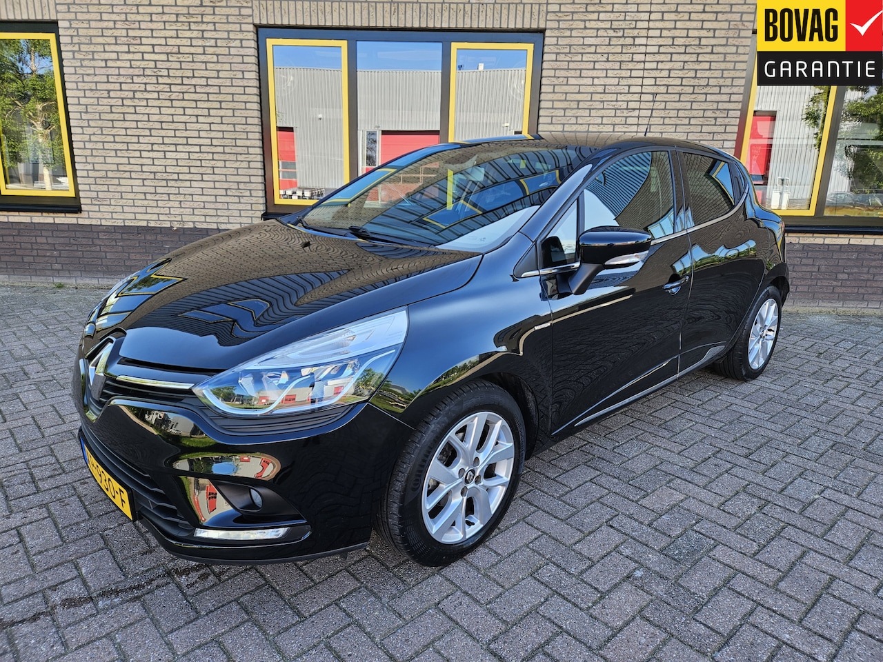Renault Clio - 0.9 TCe Limited 0.9 TCe Limited - AutoWereld.nl
