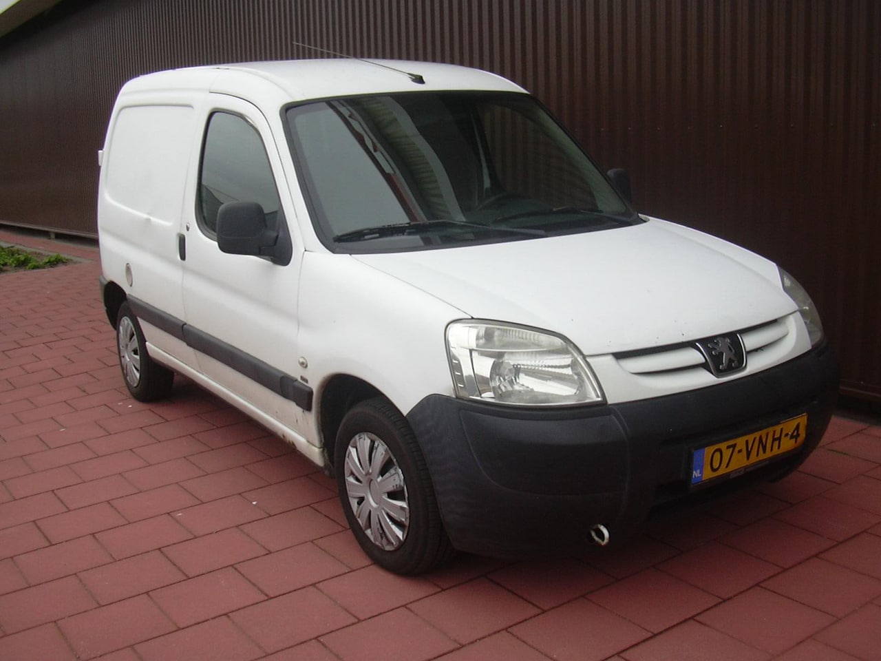 Peugeot Partner - 170C 1.6 HDI Pro 170C 1.6 HDI Pro - AutoWereld.nl
