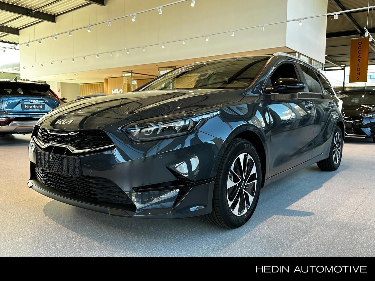 Kia Cee'd Sportswagon - Ceed 1.0 T-GDi Design Edition AIRCO | CAMERA EN PDC | LM VELGEN 16" | JBL PREMIUM SOUND | - AutoWereld.nl