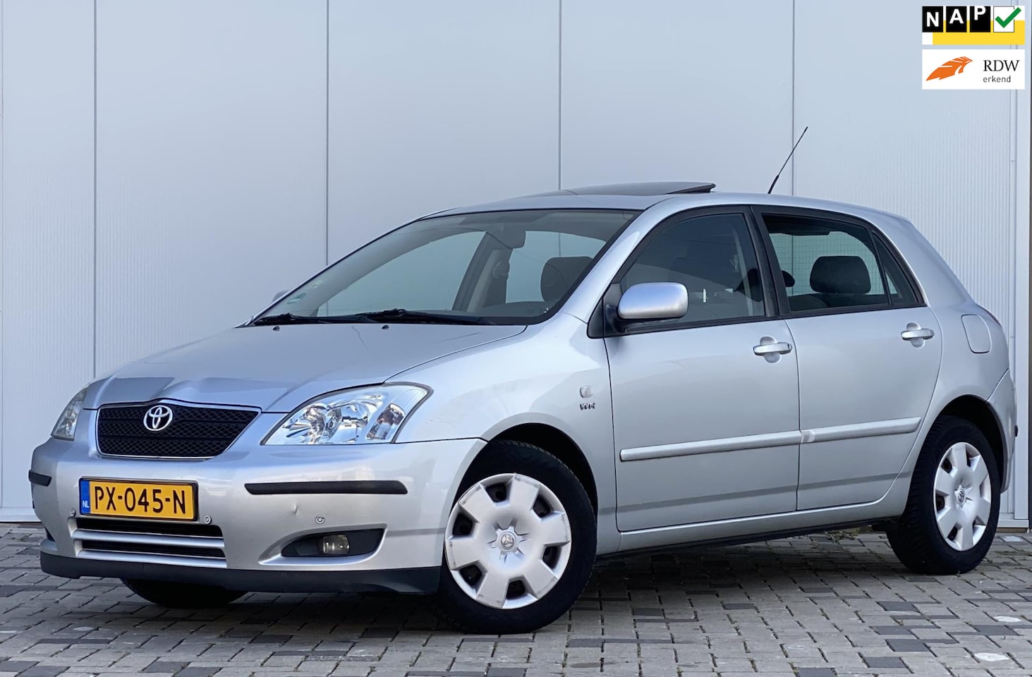 Toyota Corolla - 1.6 VVT-i Linea Sol 5 DEURS AUTOMAAT AIRCO OPENDAK - AutoWereld.nl