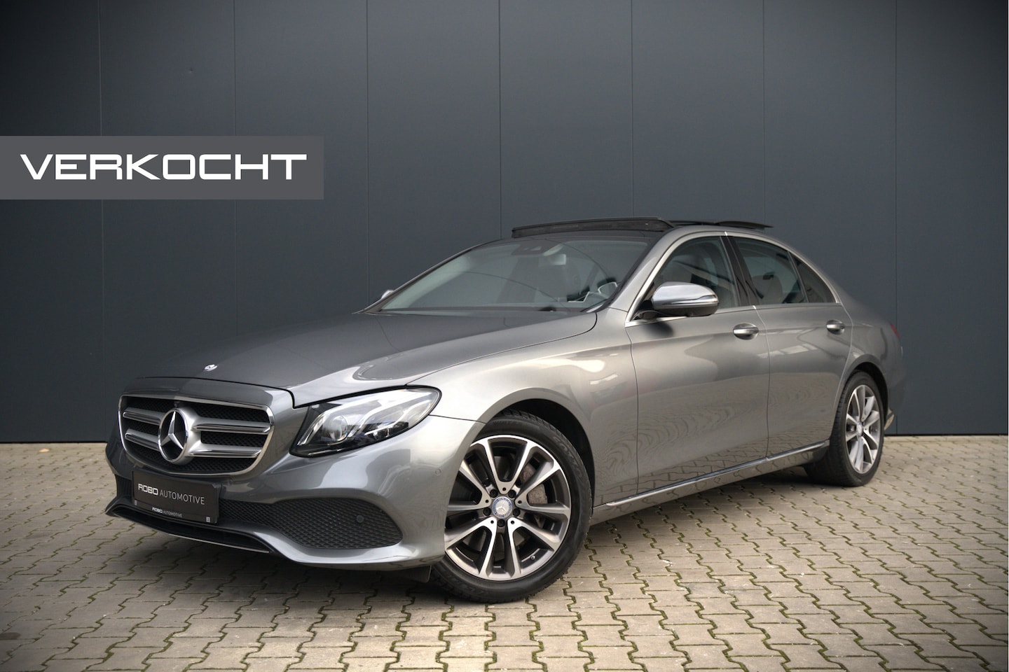 Mercedes-Benz E-klasse - 350 e Lease Edition Prestige Plus | Burmester | Panoramadak | Luchtvering | 360° Camera | - AutoWereld.nl