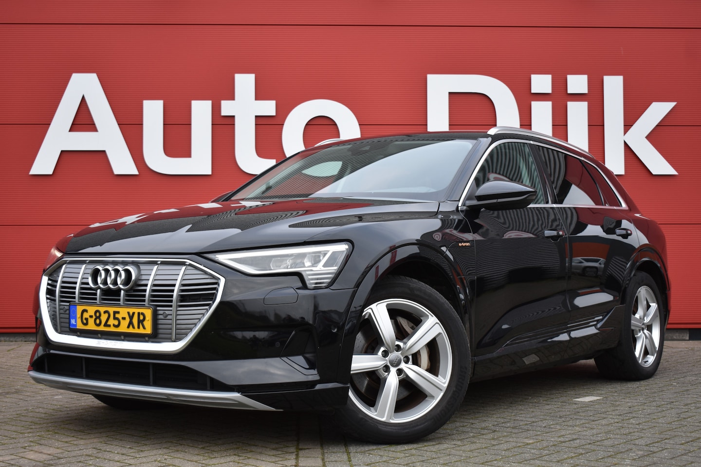 Audi e-tron - e-tron 50 quattro Launch edition 71 kWh LED | Virtual Cockpit | Trekhaak | Navi | Clima | - AutoWereld.nl