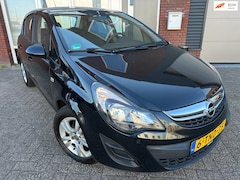 Opel Corsa - 1.4-16V Berlin / 1e Eig / Leder / Cruise / 5DRS / NAP