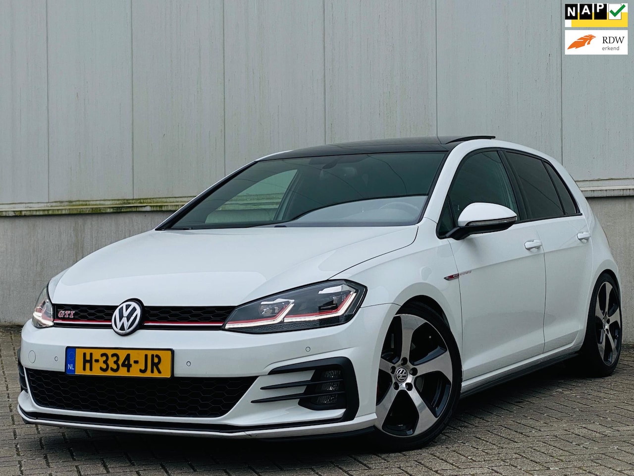 Volkswagen Golf - 2.0 TSI GTI Performance 169Kw I DSG I XENON I DCC I PANO I NETTE AUTO! - AutoWereld.nl