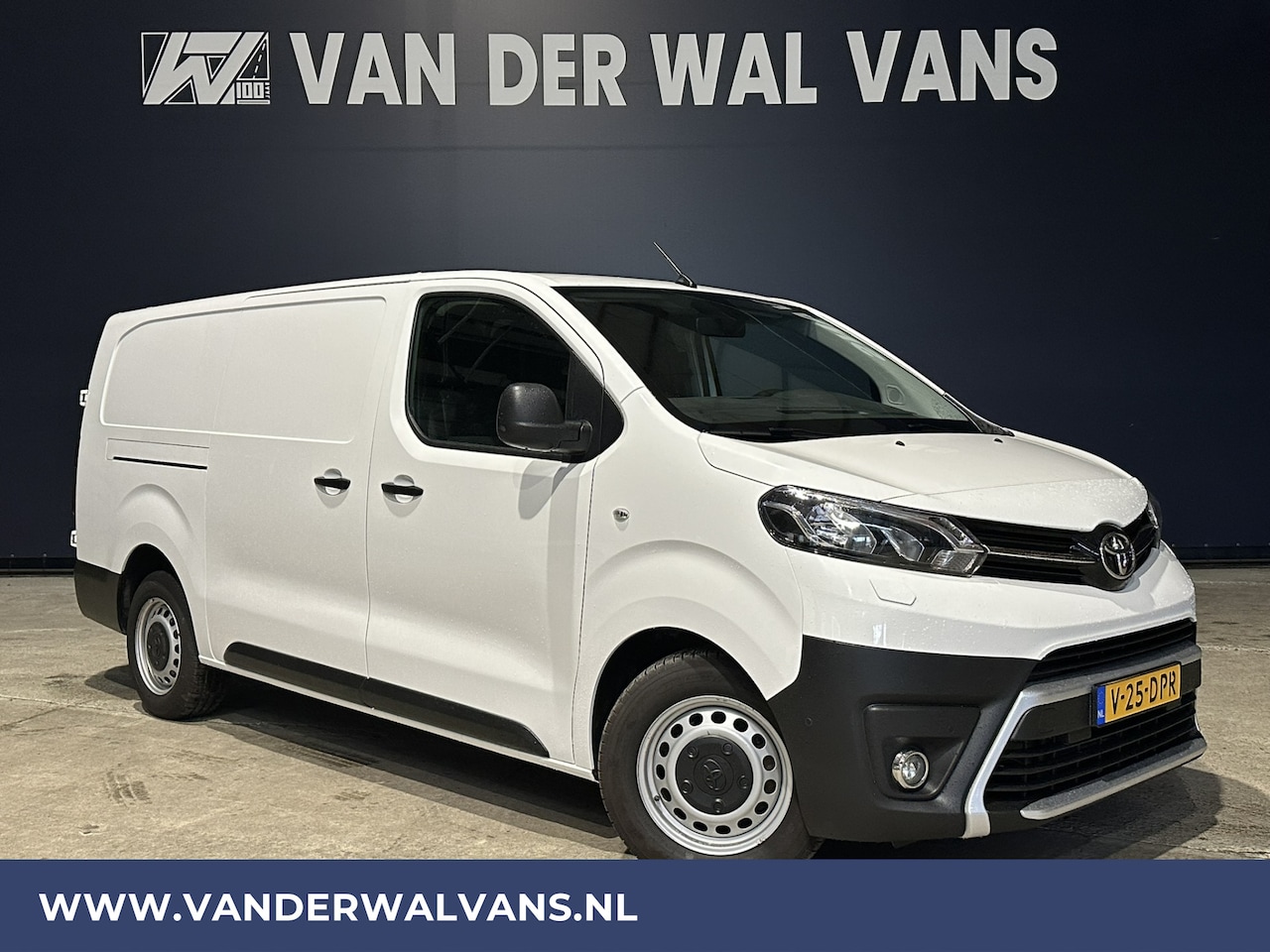 Toyota ProAce - 2.0 D-4D 122pk L3H1 XL Euro6 Airco | Camera | Apple Carplay | Android Auto Cruisecontrol, - AutoWereld.nl