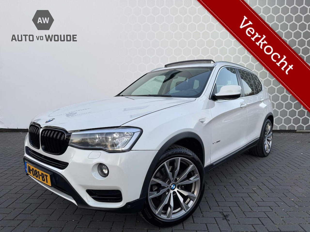 BMW X3 - xDrive28i High Executive Panoramadak Auotmaat Leer - AutoWereld.nl