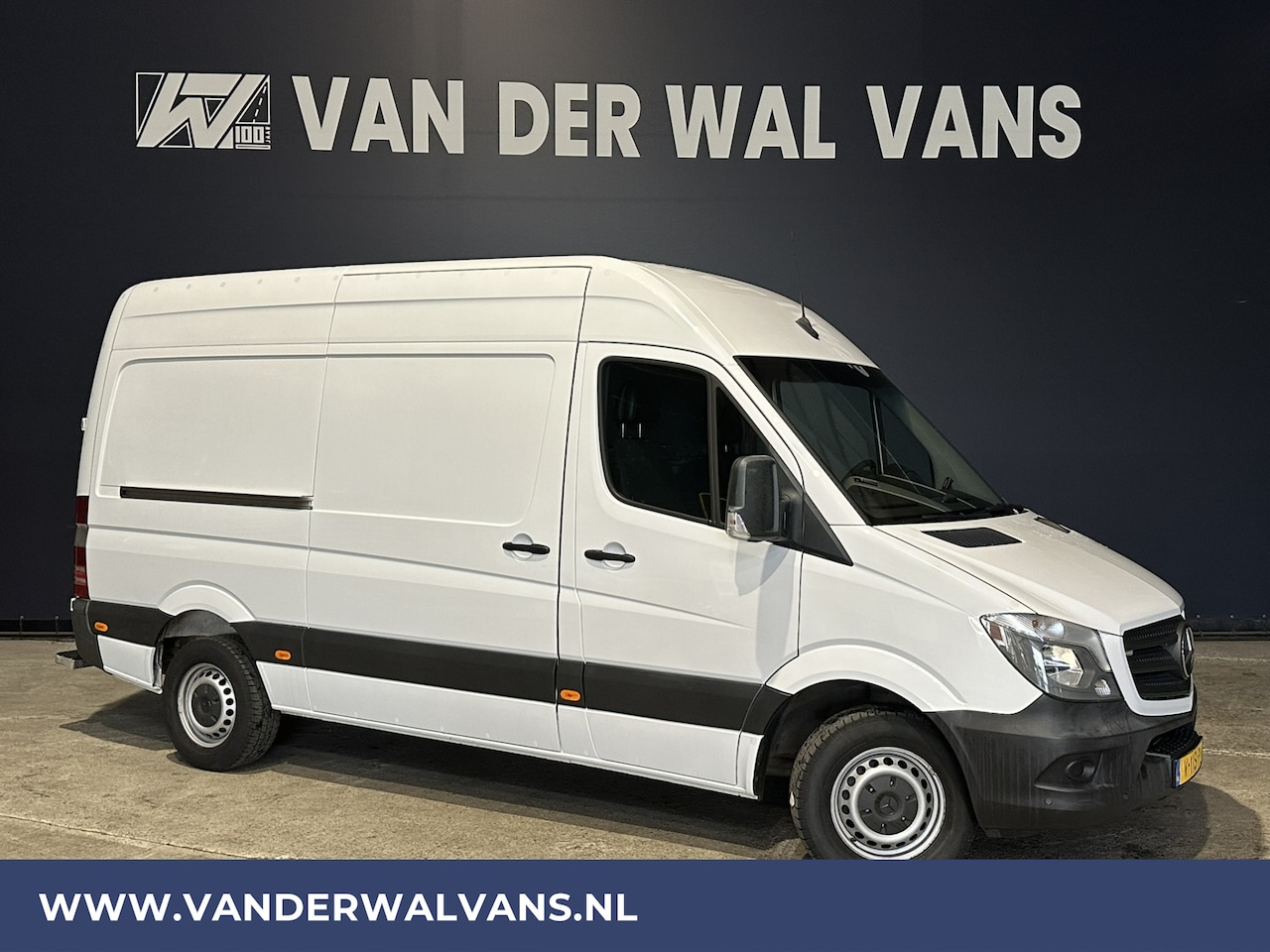 Mercedes-Benz Sprinter - 316 CDI 164pk L2H2 Euro6 Airco | 2800kg trekhaak | Cruiscontrol parkeersensoren - AutoWereld.nl
