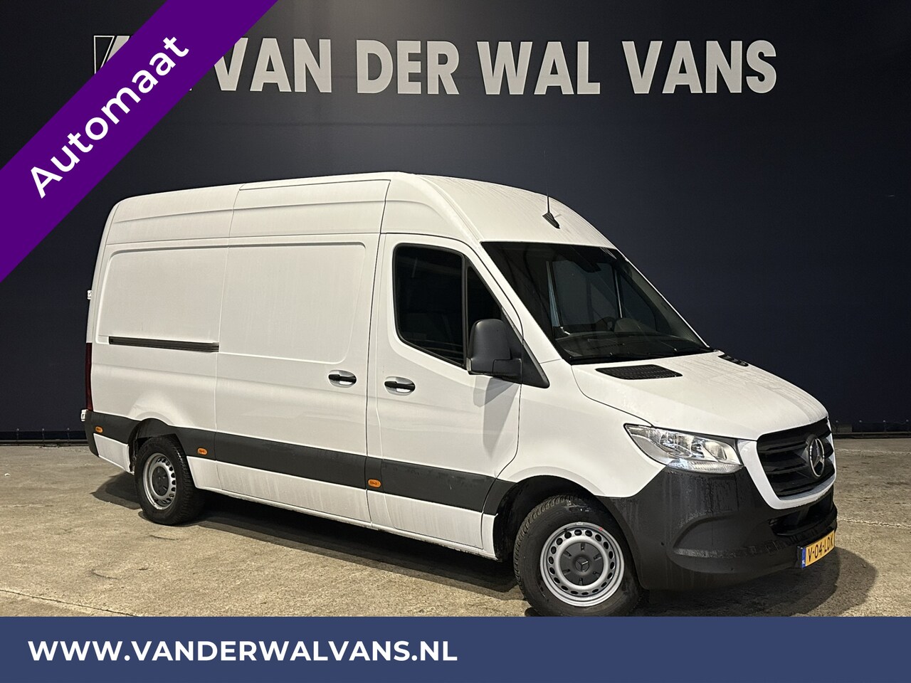 Mercedes-Benz Sprinter - 317 CDI 170pk 9G-Tronic Automaat L2H2 Fabrieksgarantie Euro6 Airco | Camera | Navigatie Cr - AutoWereld.nl