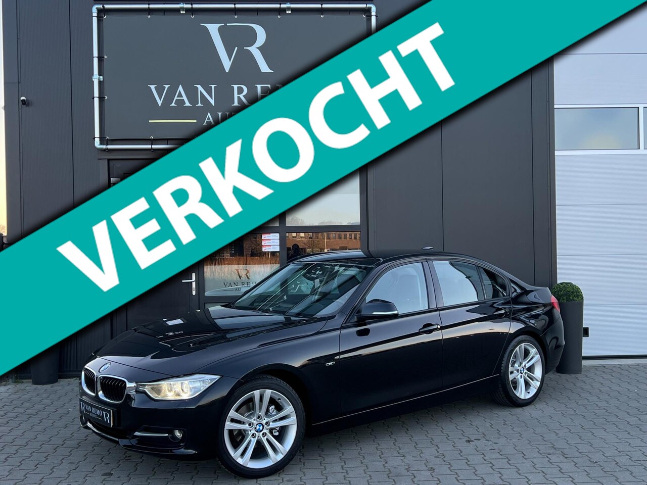 BMW 3-serie - 320i High Executive|Clima|Cruise|Leder|Xenon|Orig NL|Nap! - AutoWereld.nl