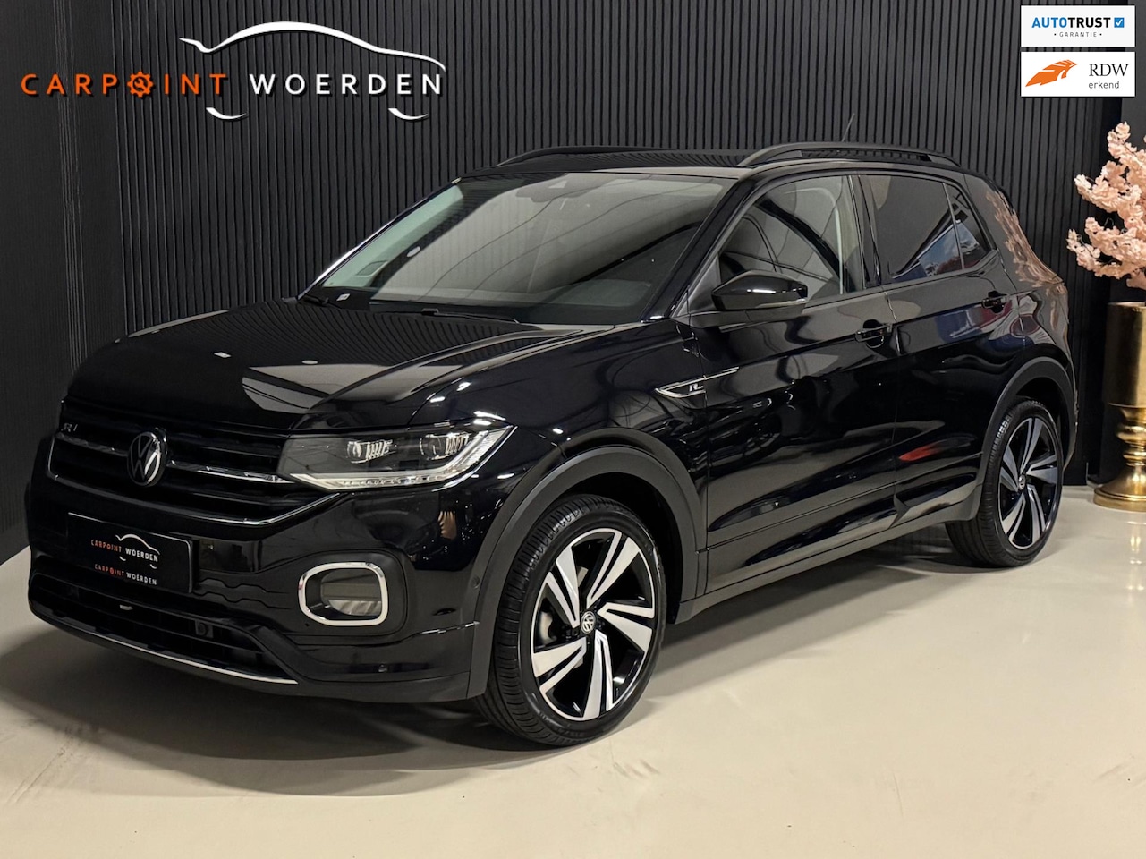 Volkswagen T-Cross - 1.5 TSI R-Line DSG | LED | CARPLAY| VIRTUAL | STOELVERWARMING - AutoWereld.nl