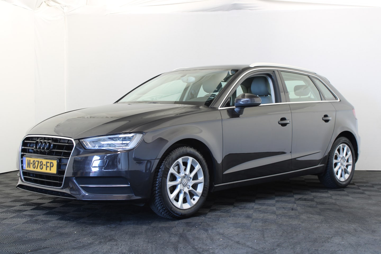Audi A3 Sportback - 1.4 TFSI Ambition 1.4 TFSI Ambition - AutoWereld.nl