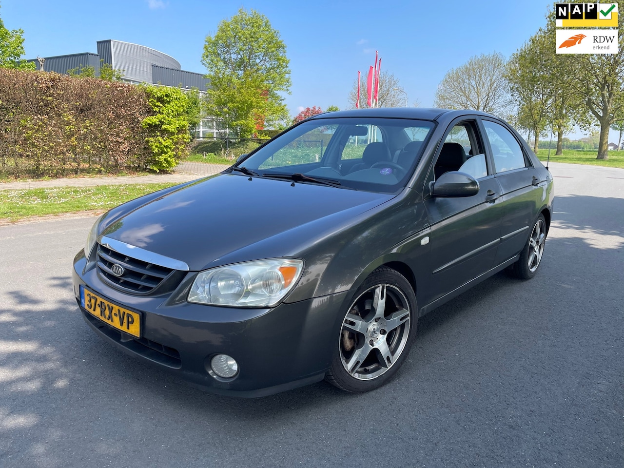 Kia Cerato - 2.0-16V EX NAP/LPG/CLIMA/LEER/APK - AutoWereld.nl