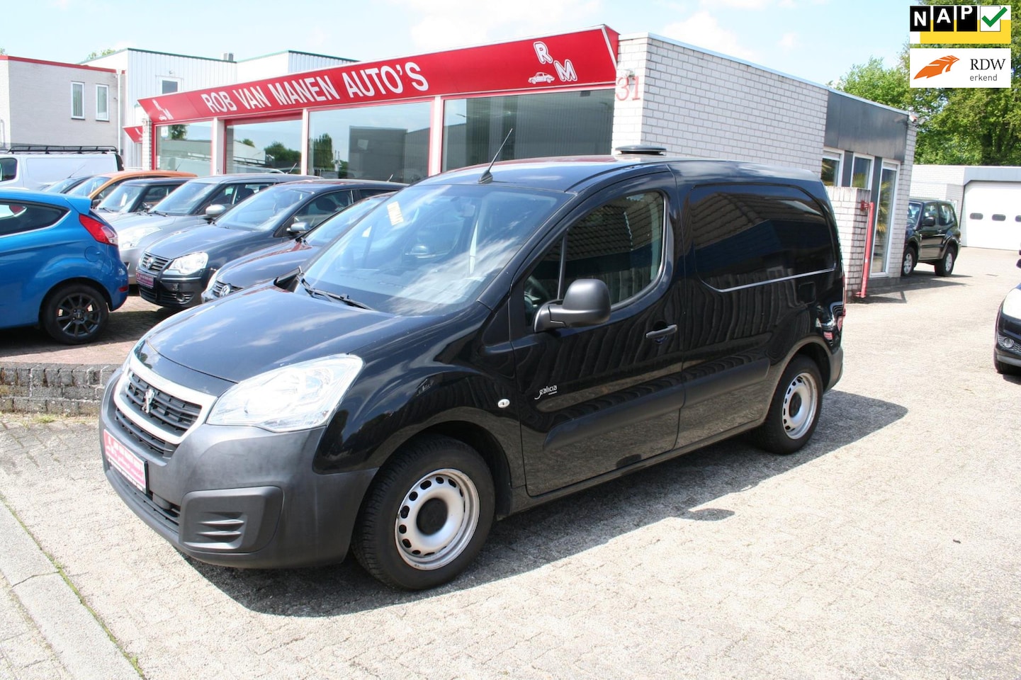 Peugeot Partner - 120 1.6 BlueHDi 100 L1 Premium S&S klima, navi - AutoWereld.nl