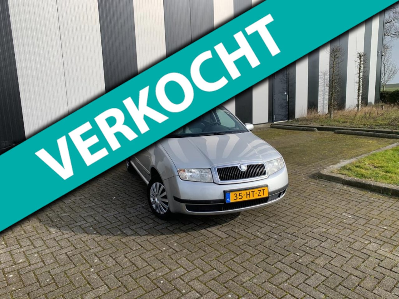 Skoda Fabia - 1.4-16V Comfort Automaat/Cruise/Elektrische Ramen&Spiegels - AutoWereld.nl
