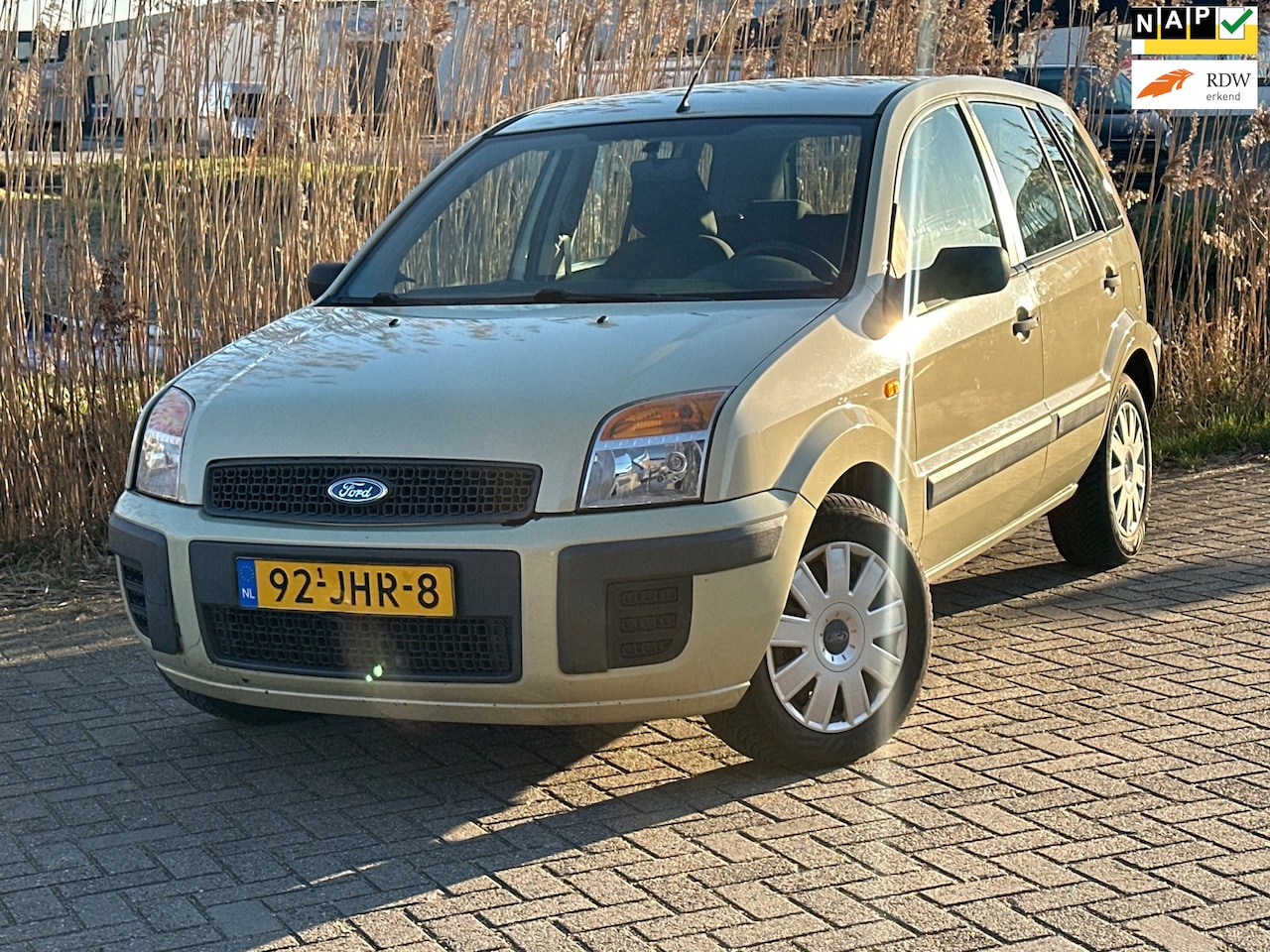 Ford Fusion - 1.4-16V Cool & Sound Airco Elektrische Ramen Nieuwe Apk - AutoWereld.nl
