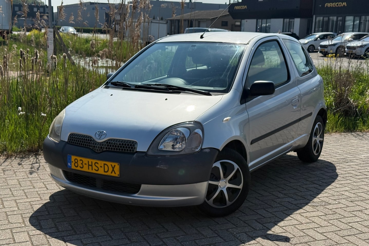 Toyota Yaris - 1.0-16V VVT-i YORIN Stuurbekrachtiging Nieuwe Apk - AutoWereld.nl